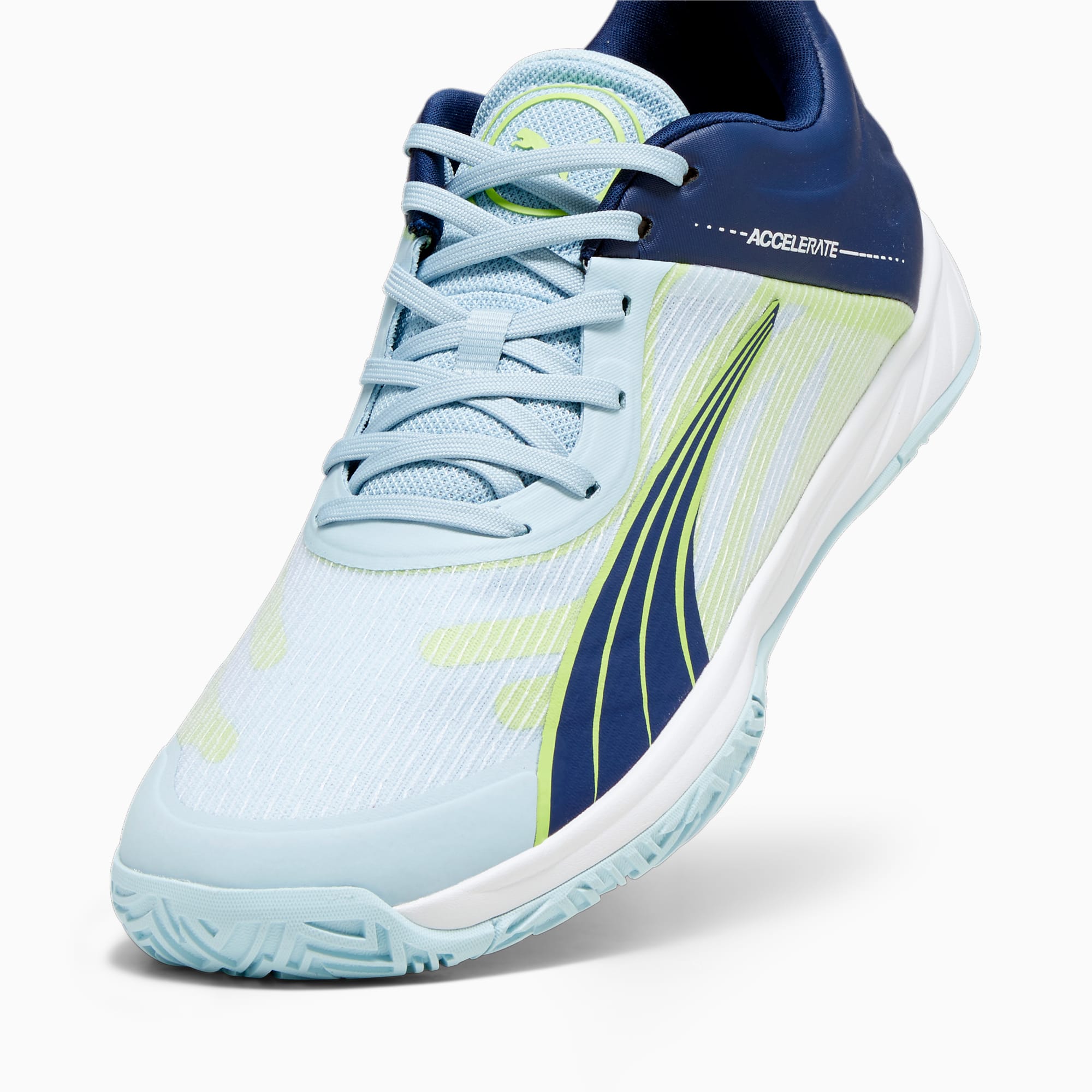 PUMA Accelerate Turbo zaalschoenen, Blauw/Wit/Zilver