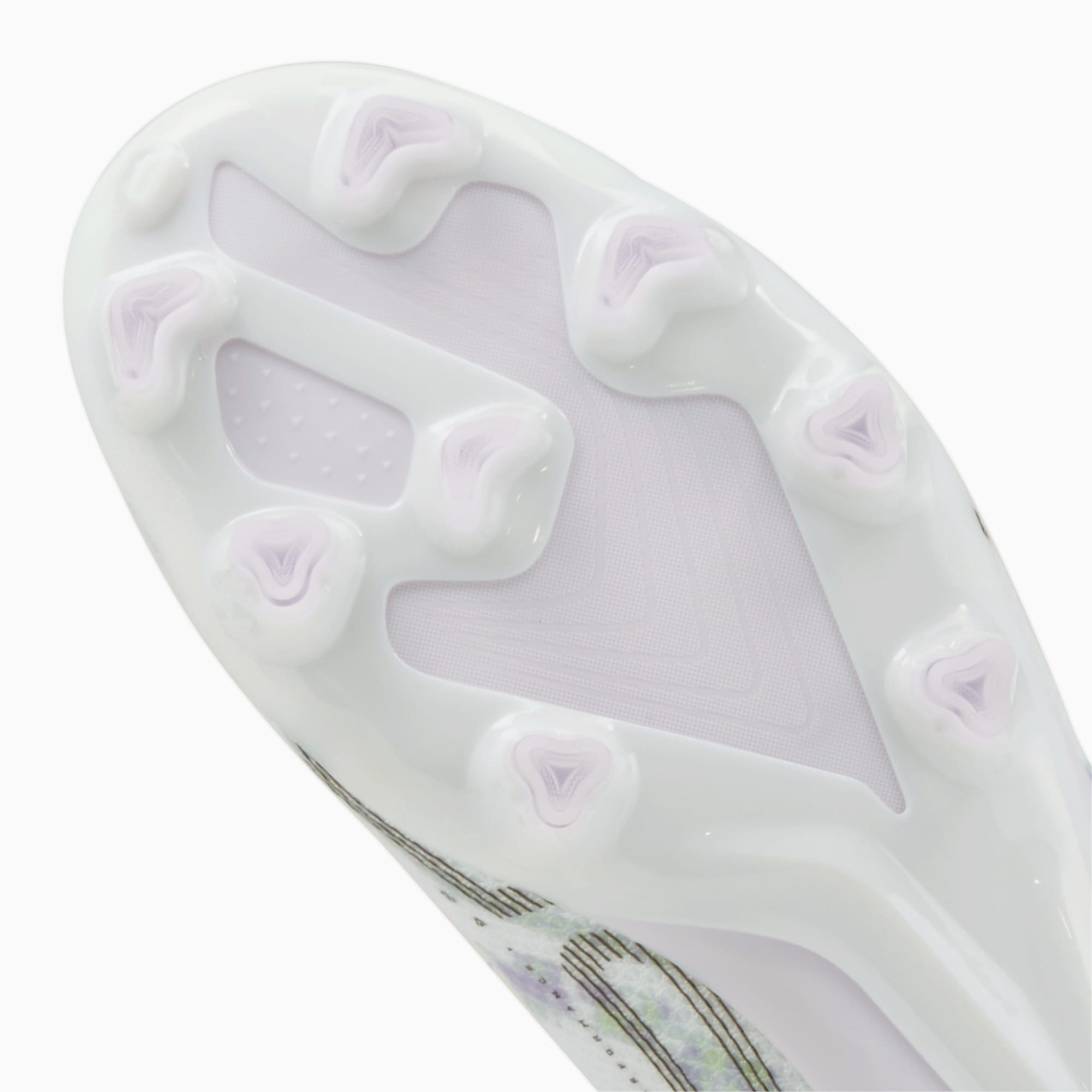 PUMA ULTRA Match Brilliance FG/AG voetbalschoenen voor Dames, Wit/Zwart