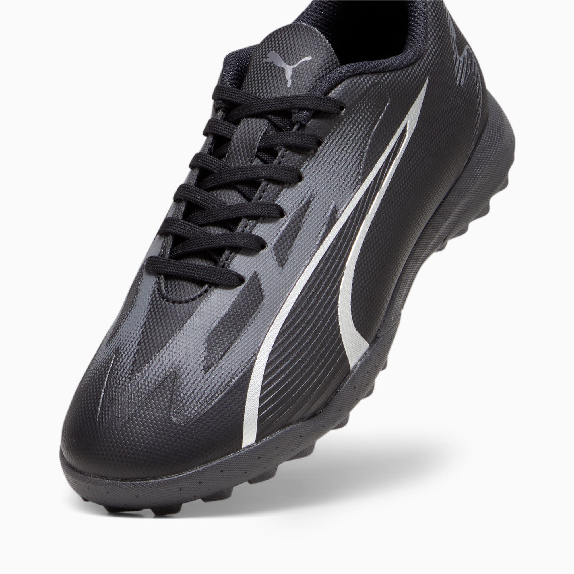 PUMA ULTRA PLAY TT voetbalschoenen voor Heren, Grijs/Zwart