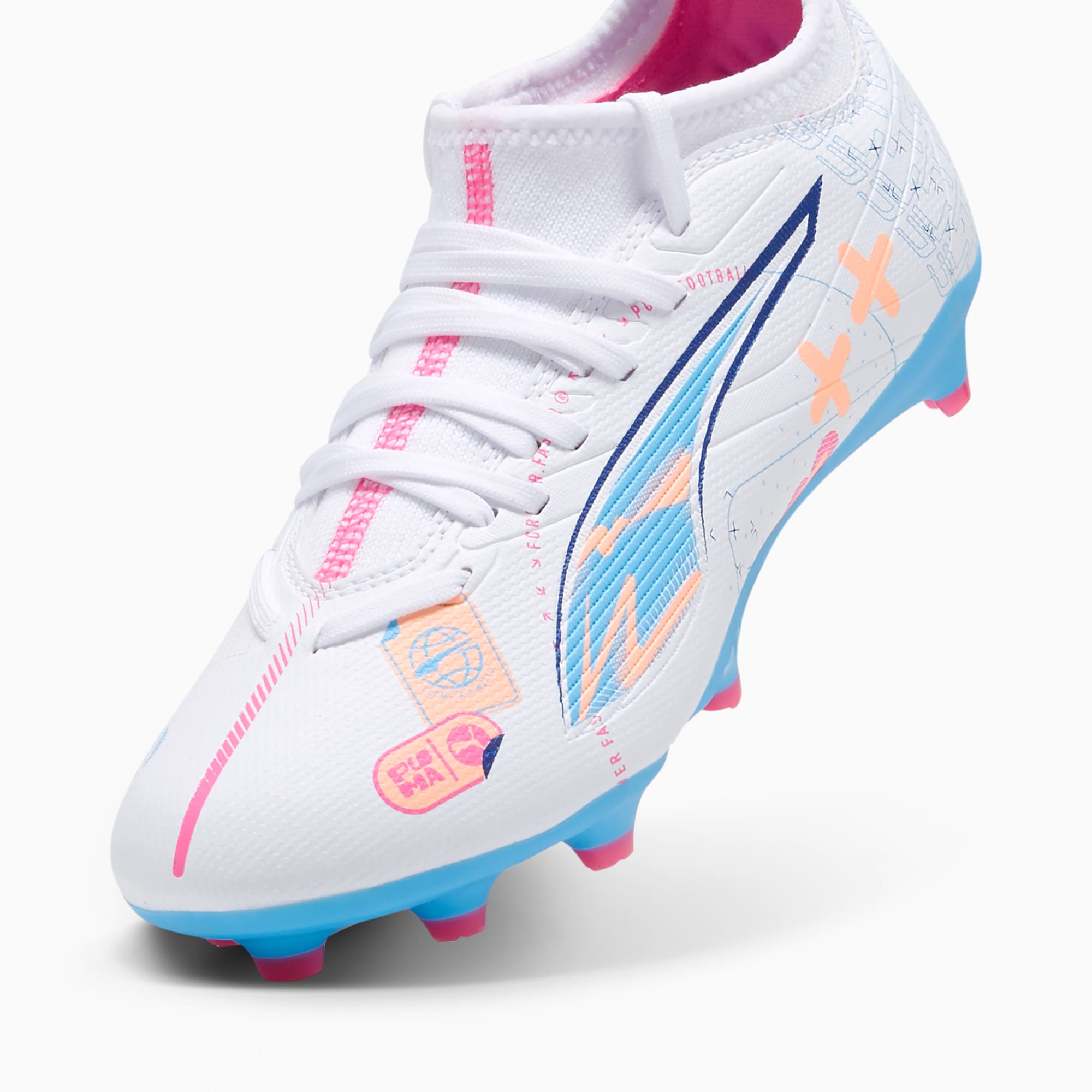 PUMA ULTRA 5 MATCH VOLUME UP FG/AG voetbalschoenen, Wit/Blauw/Roze