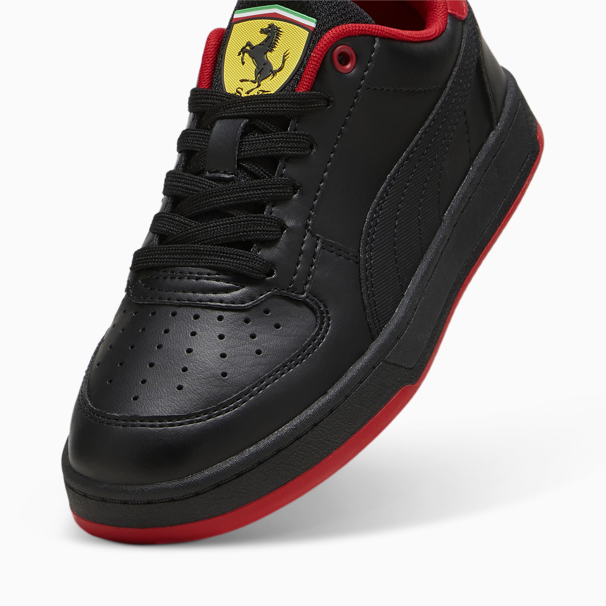 PUMA Scuderia Ferrari Caven 2.0 sneakers, Zwart