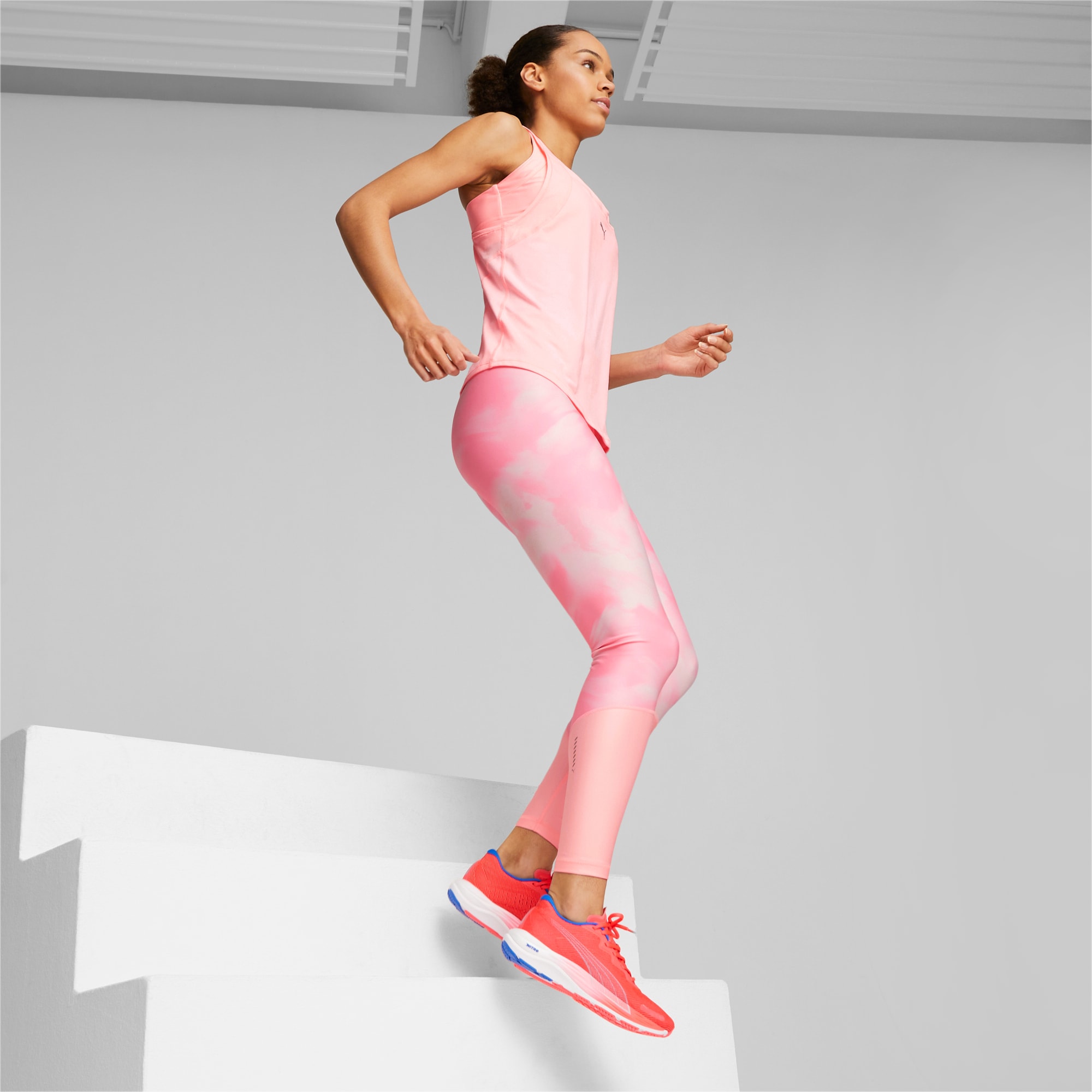 PUMA Zapatillas De Running Para Mujer Velocity Nitro 2, Azul/Rosado/Rojo
