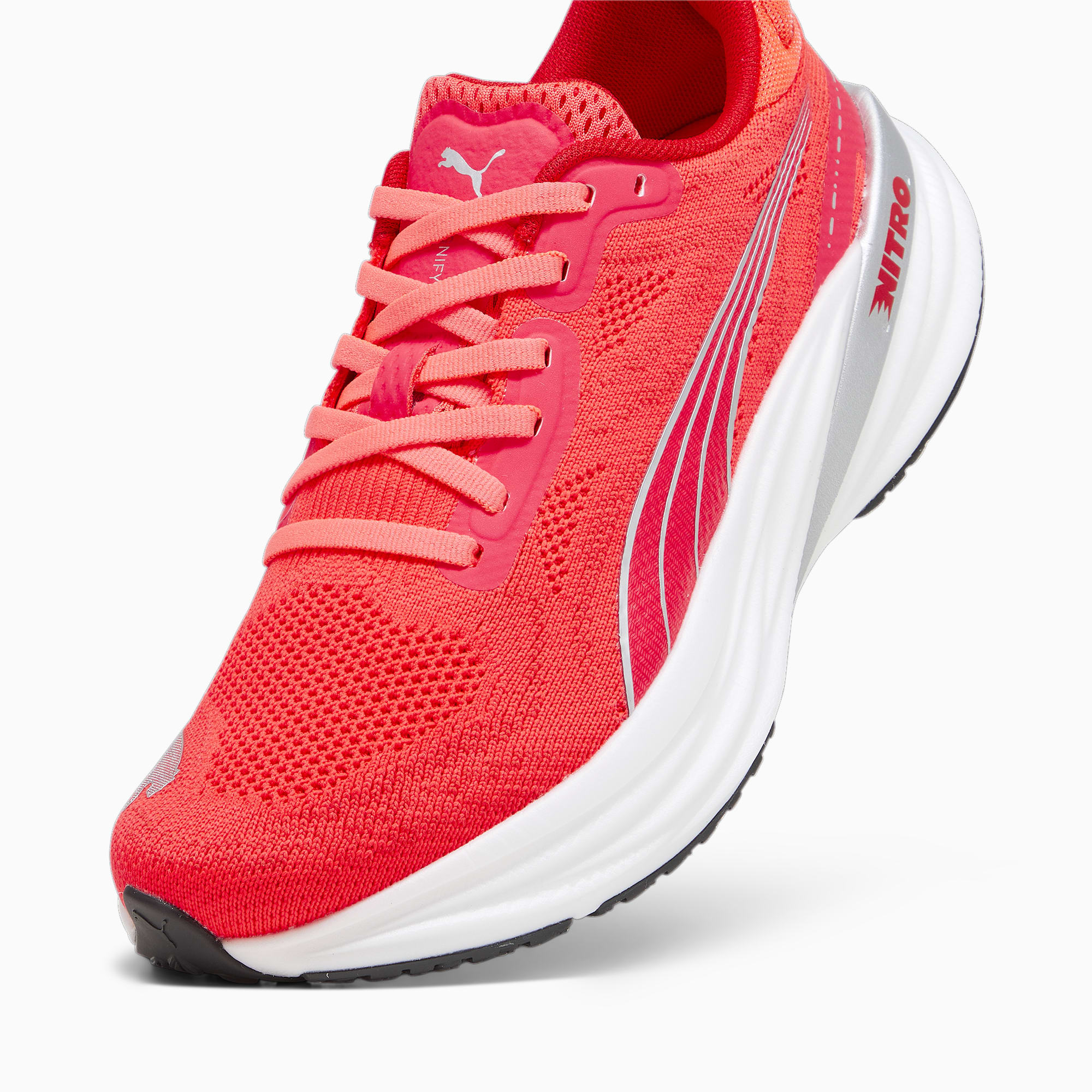 PUMA Magnify Nitro™ 2 Women's Running Shoes, Fire Orchid/For All Time Red, Size 35,5, Shoes