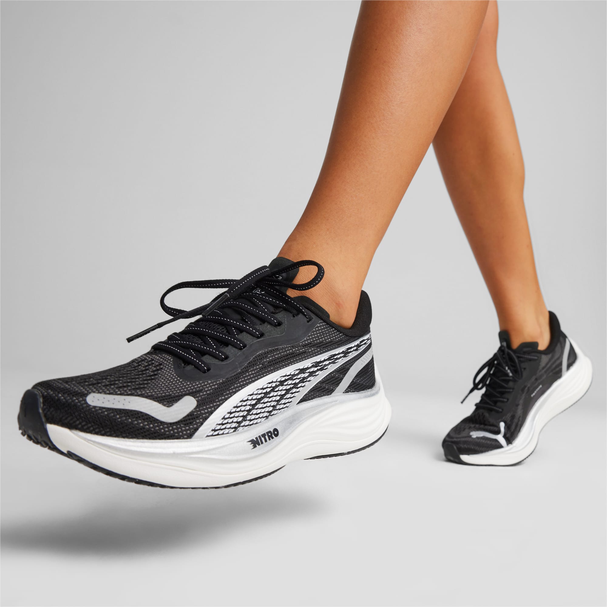PUMA Chaussures De Running Velocity NITRO™ 3 Femme, Noir/Blanc/Argent