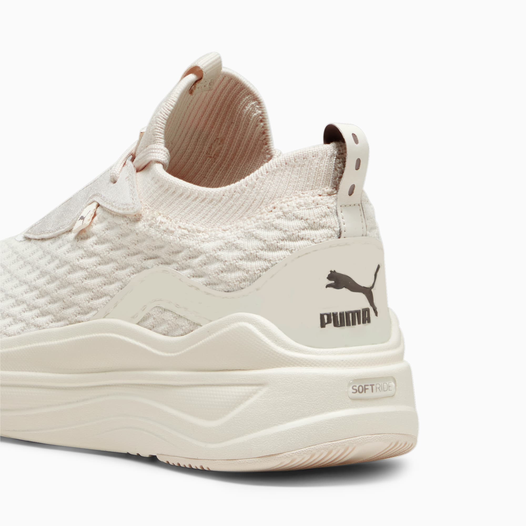 PUMA Softride Stakd Premium Women's Running Shoe Sneakers, Warm White/Alpine Snow/Dark Clove, Size 35,5, Shoes