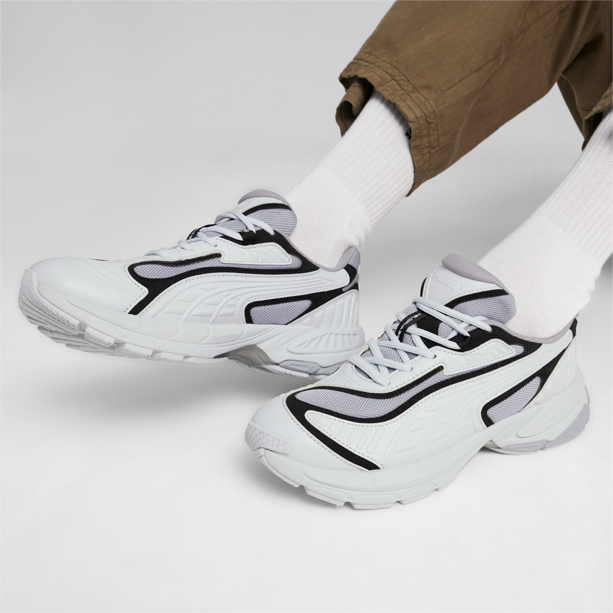 PUMA Velophasis 002 Tech Sneakers Voor Dames, Grijs/Zilver