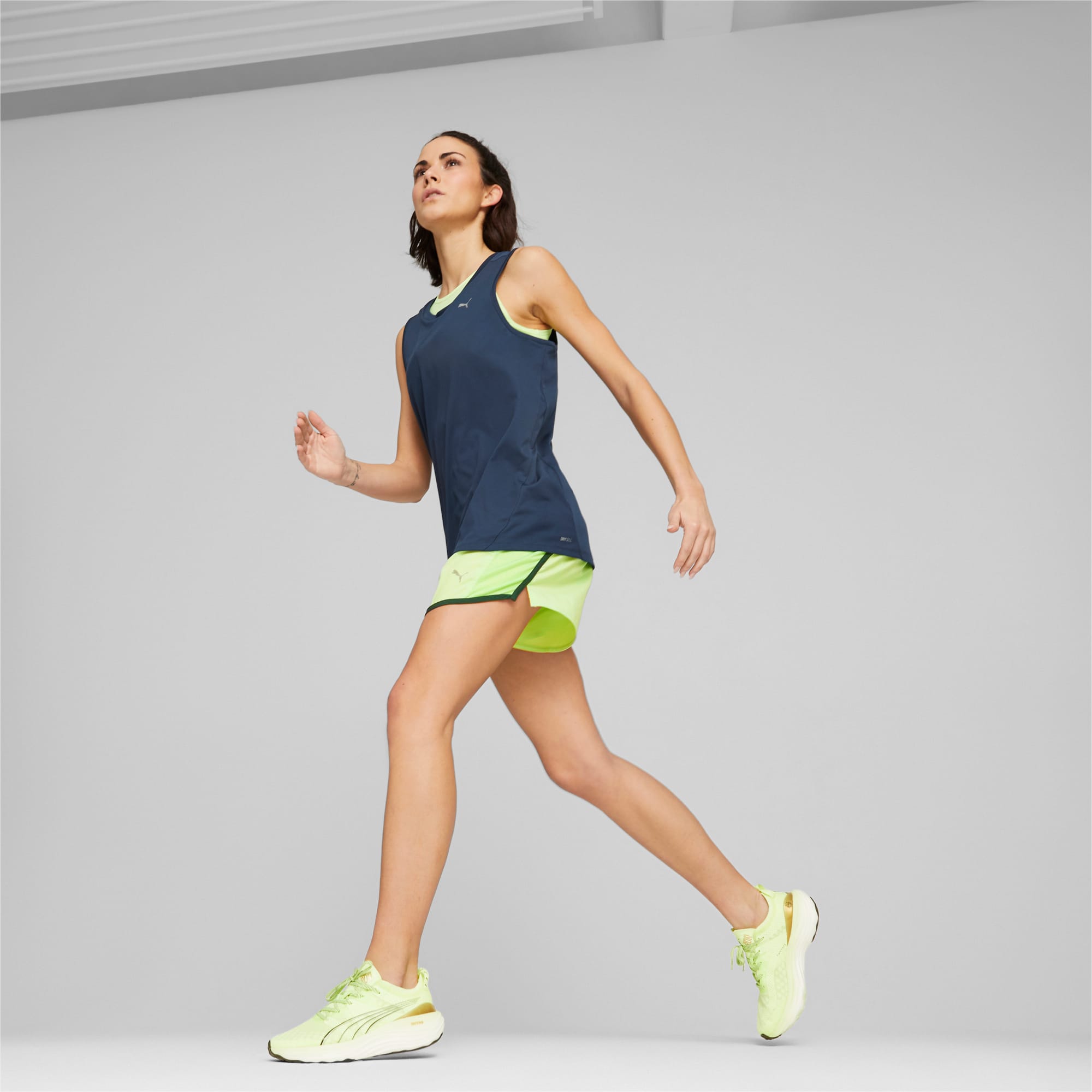 PUMA Run Favourite Velocity 3 Running Shorts Women, Fast Yellow, Size XS, Clothing