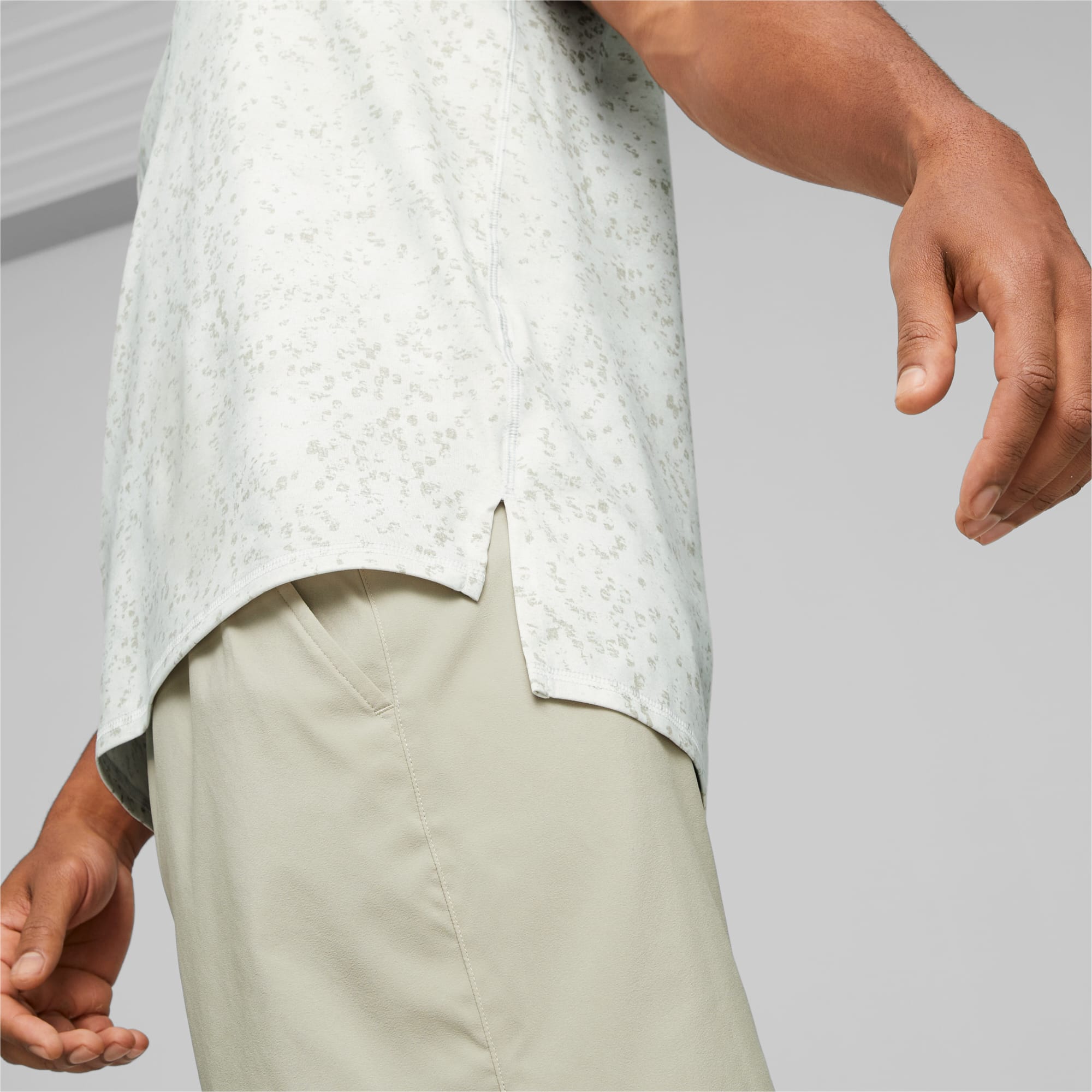 PUMA Studio Yogini Lite Bedrukt Trainings-T-shirt Voor Heren, Wit