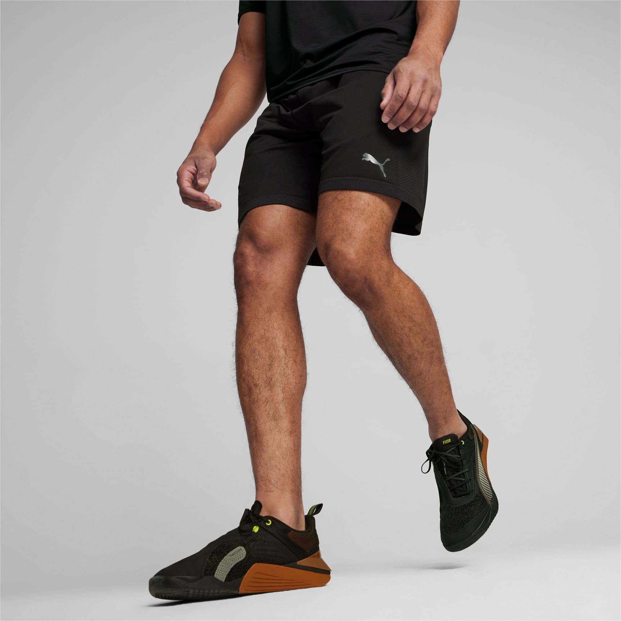 PUMA Formknit Men's Seamless 7 Training Shorts, Black/White, Size XS, Clothing