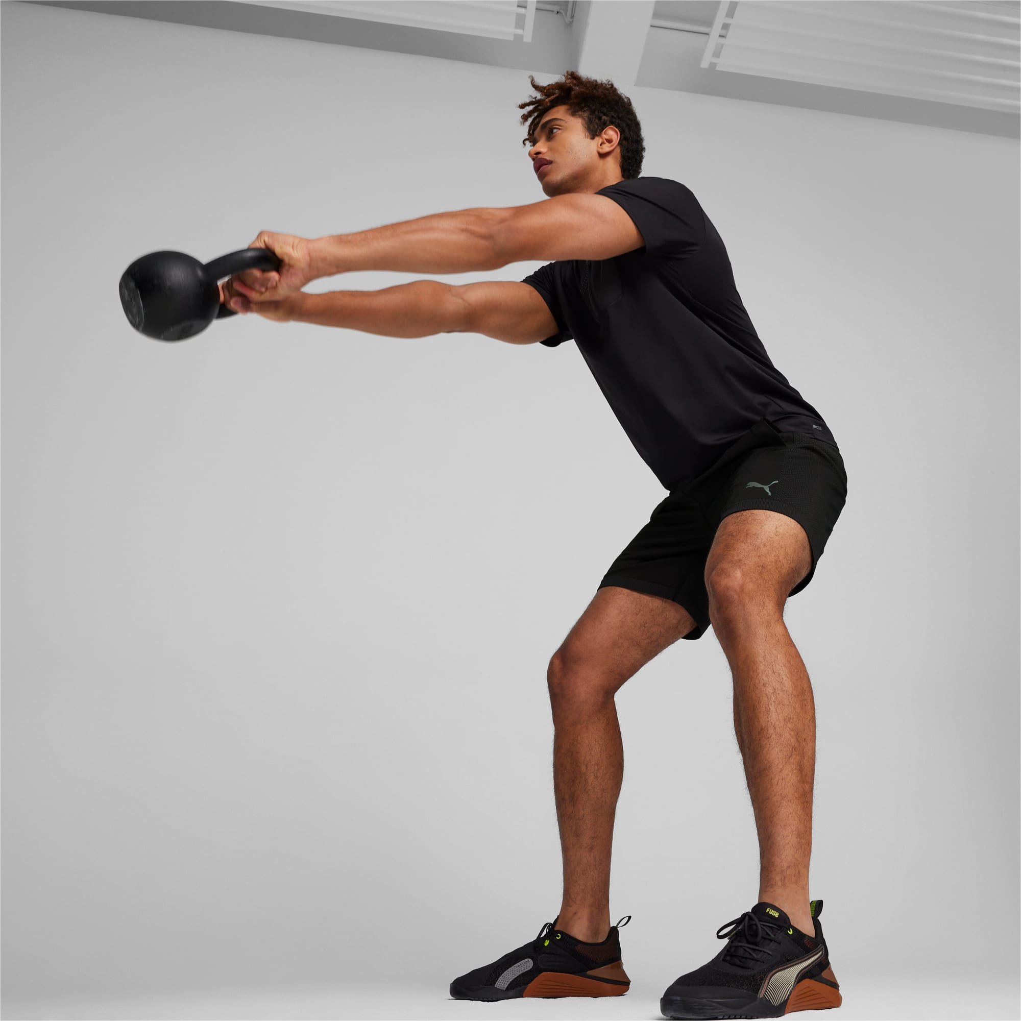 PUMA Formknit Men's Seamless 7 Training Shorts, Black/White, Size XS, Clothing