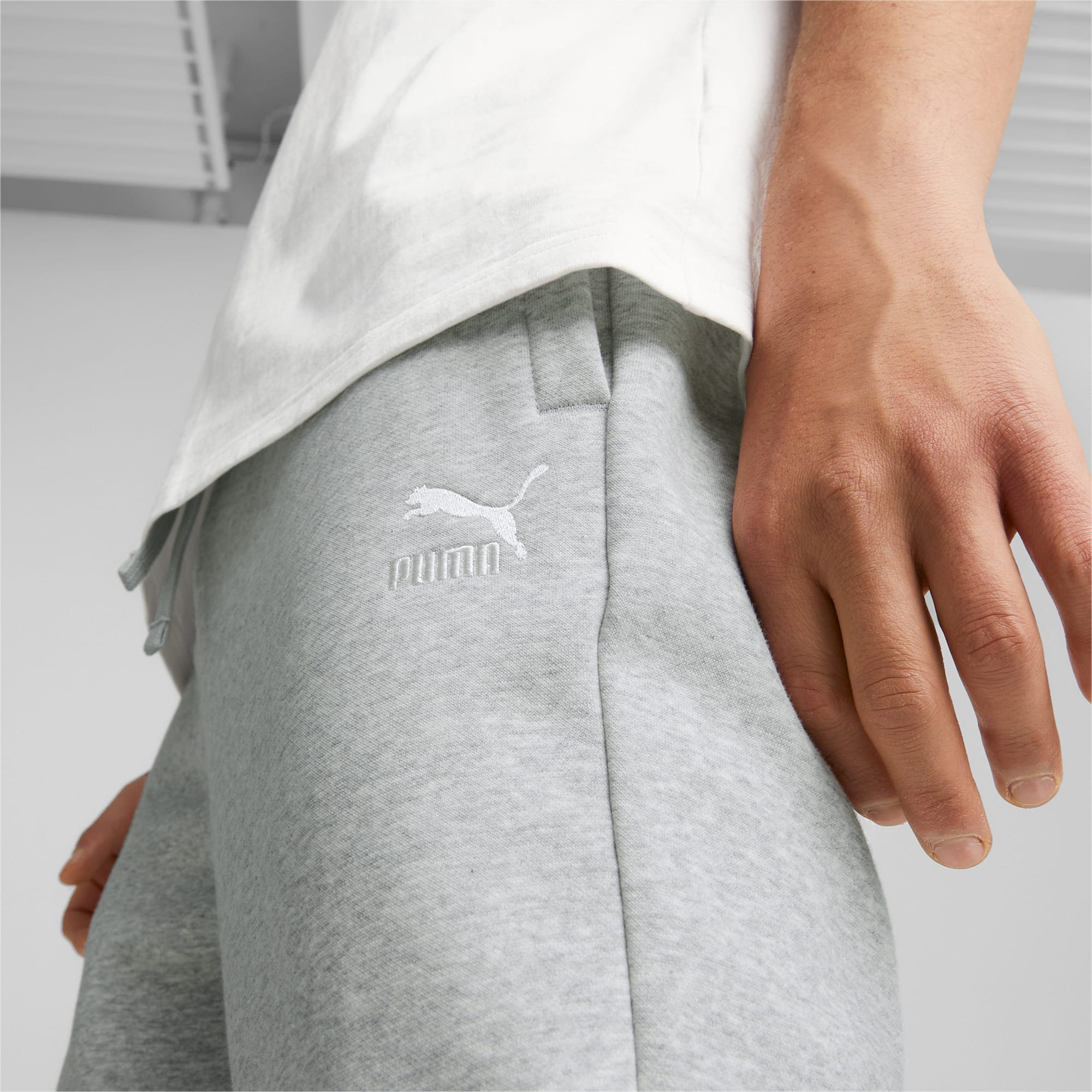 PUMA Pantalon De Survêtement Classics Homme, Gris/Bruyère