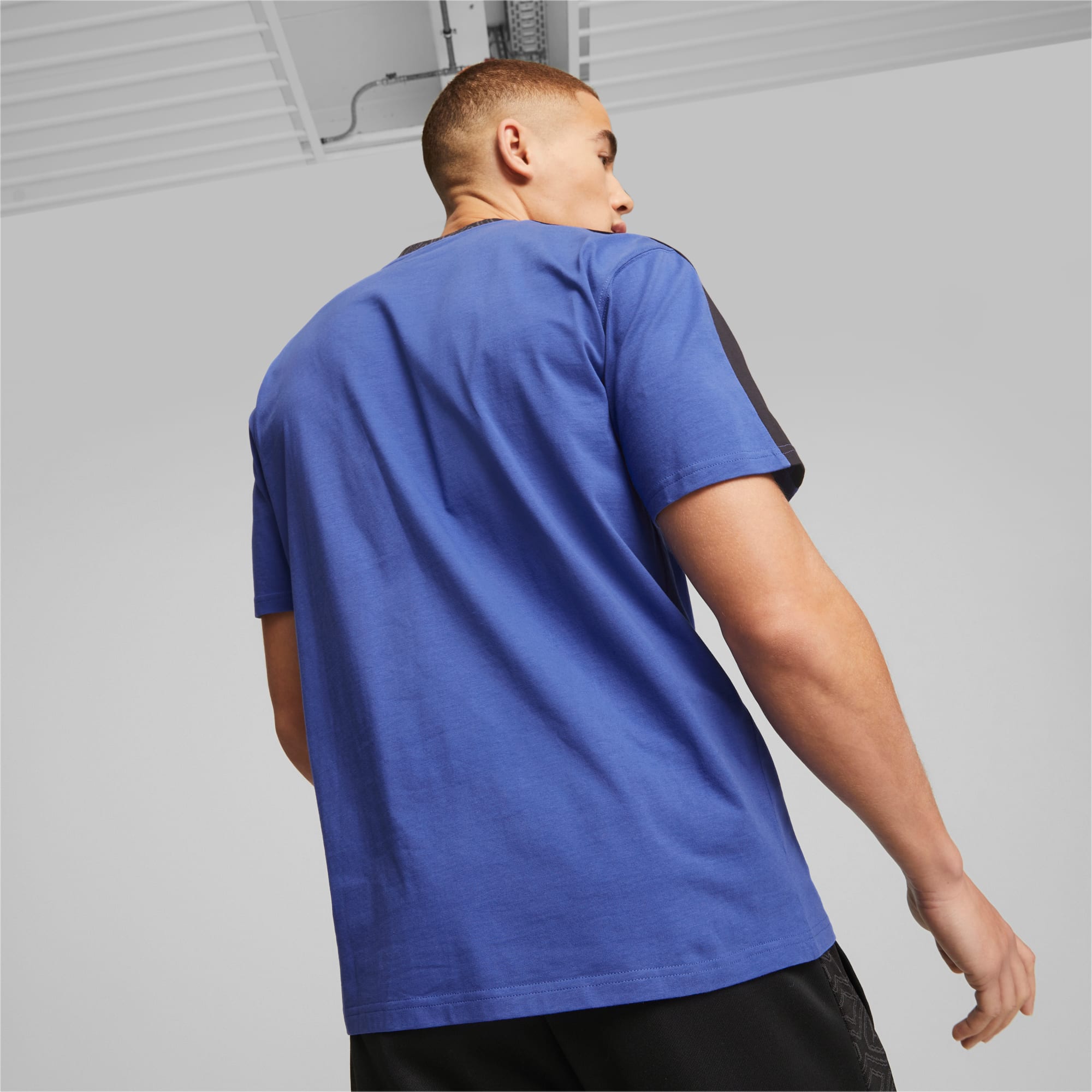 PUMA T7 Trend 7Etter T-Shirt Men, Royal Blue, Size XS, Clothing