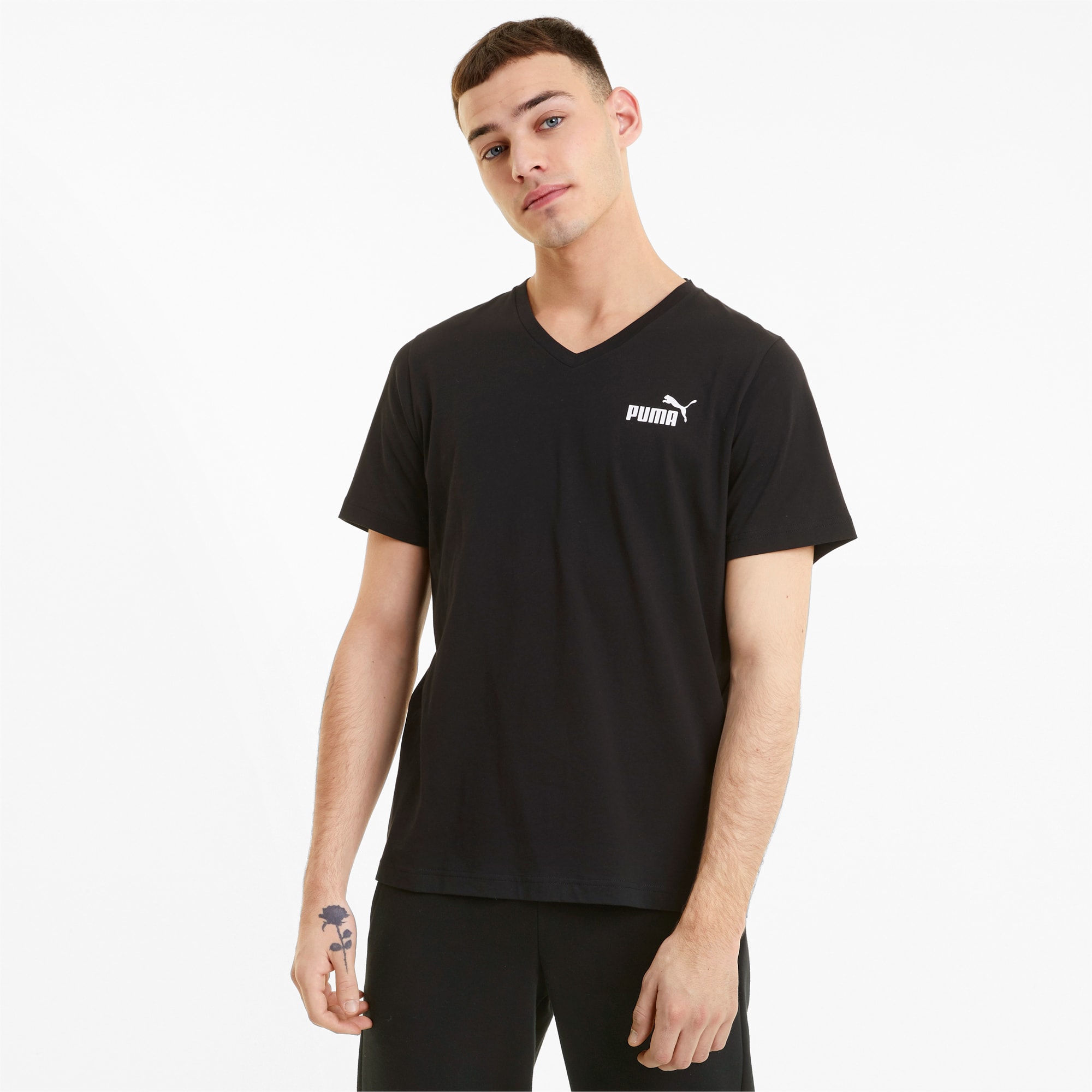 PUMA Essentials V-Neck T-Shirt Men, Black, Size M, Clothing