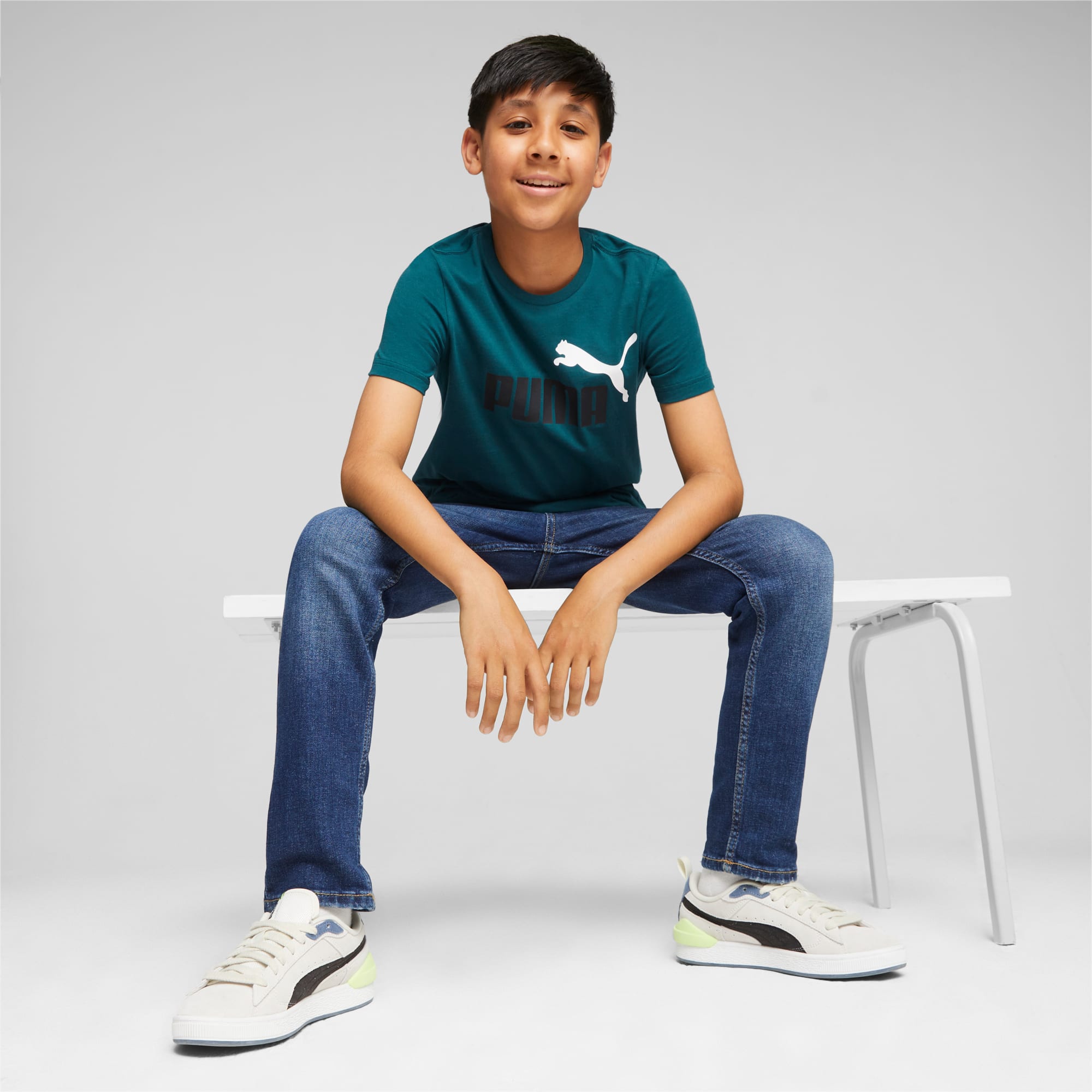 PUMA Essentials+ Two-Tone Logo Youth T-Shirt, Malachite, Size 92, Clothing