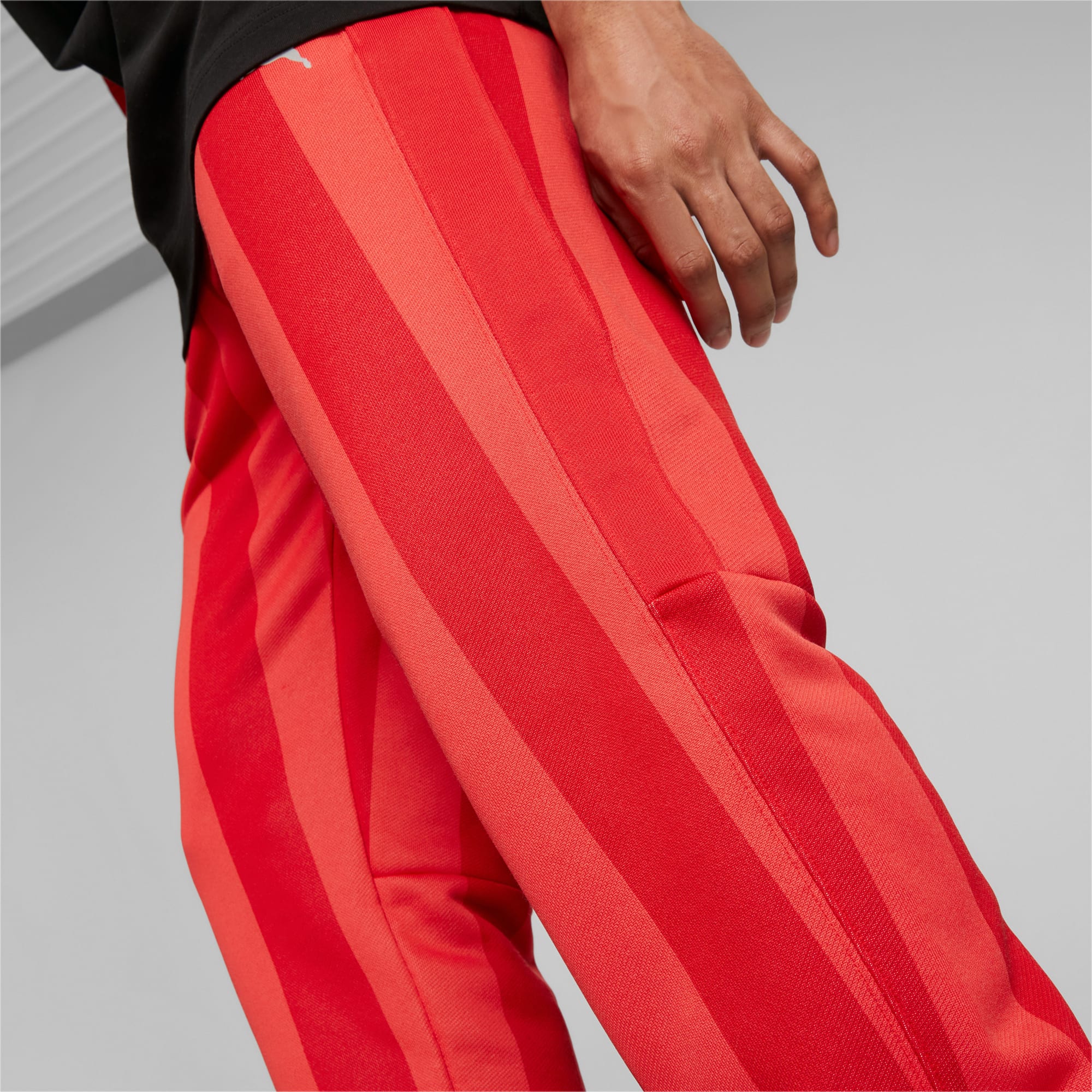 PUMA Pantalon De Survêtement T7 Scuderia Ferrari Style Pour Homme, Rouge