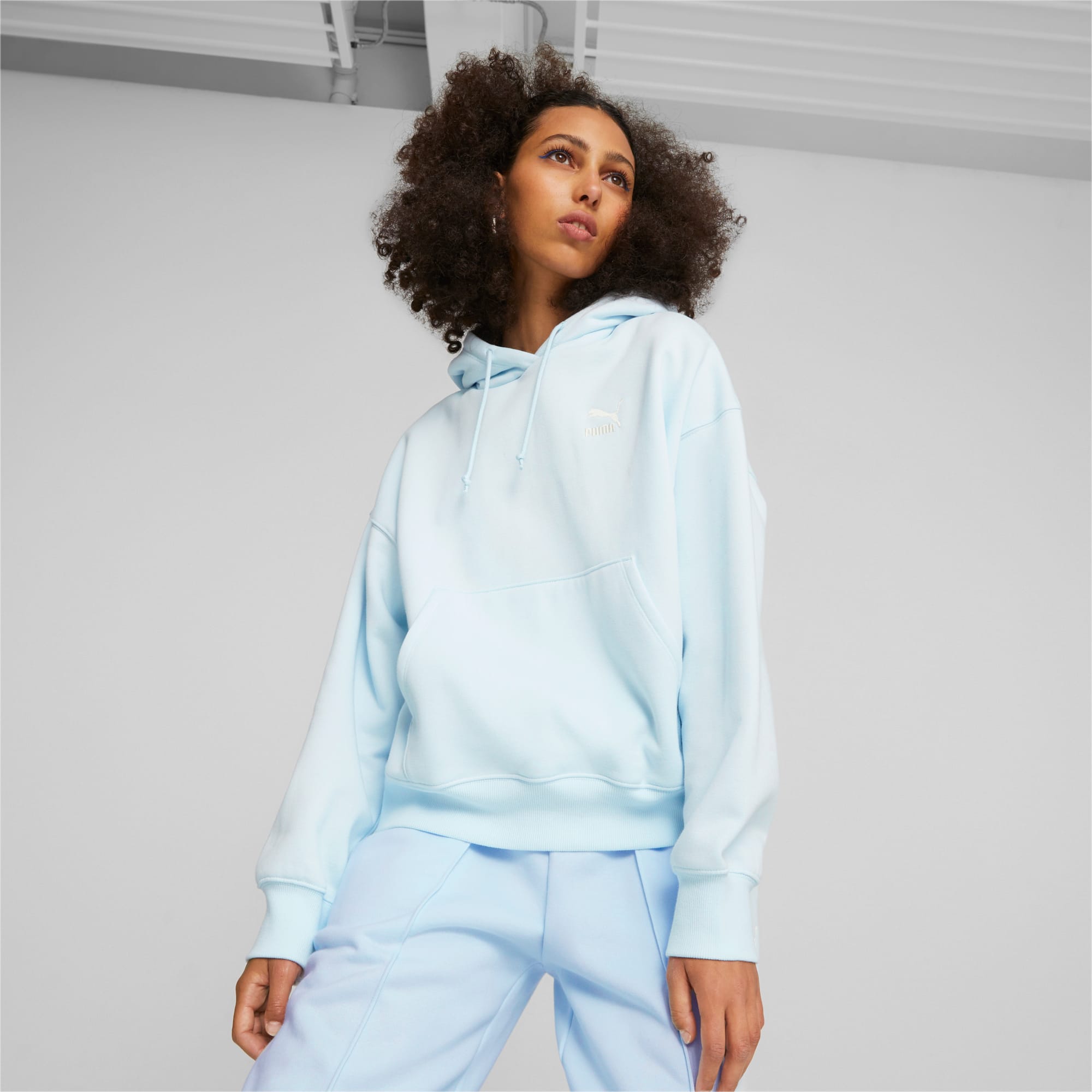 PUMA Classics Women's Oversized Hoodie, Icy Blue, Size L, Clothing