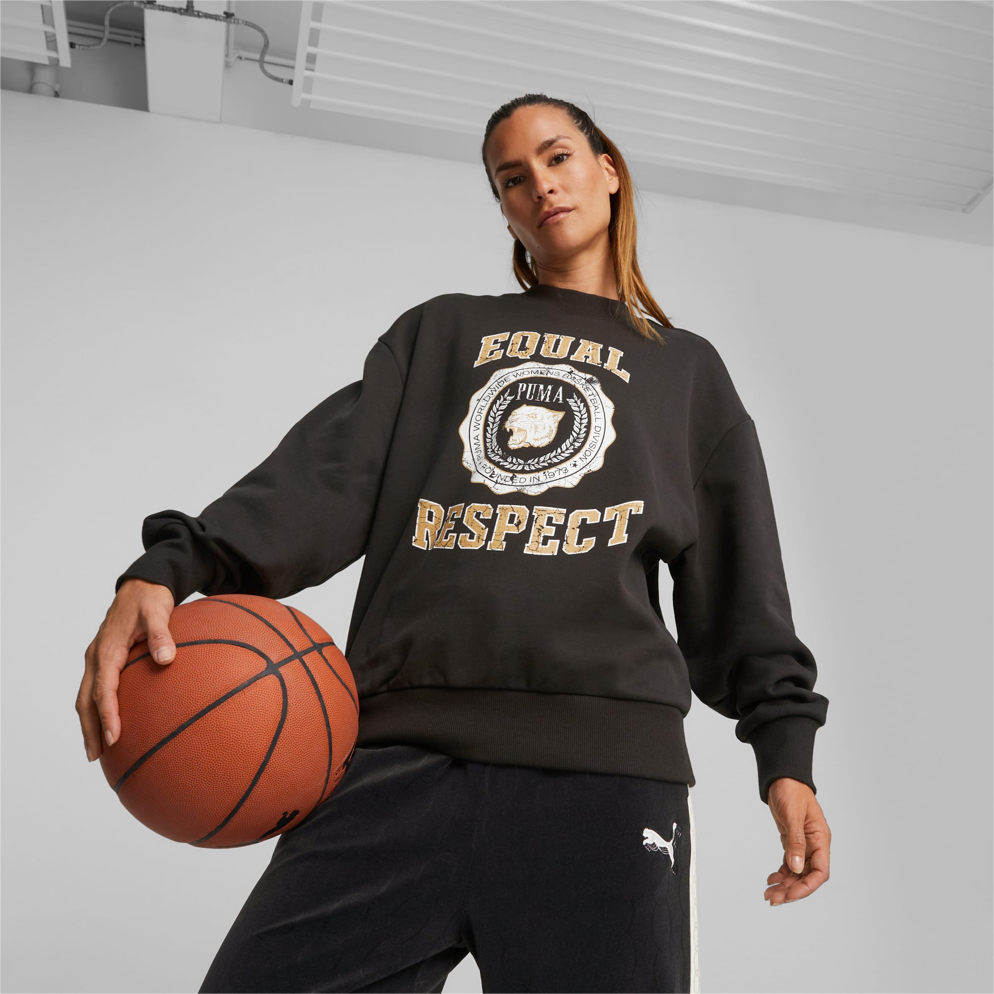 PUMA Gold Standard Basketball Sweatshirt Damen, Schwarz, Größe: L, Kleidung