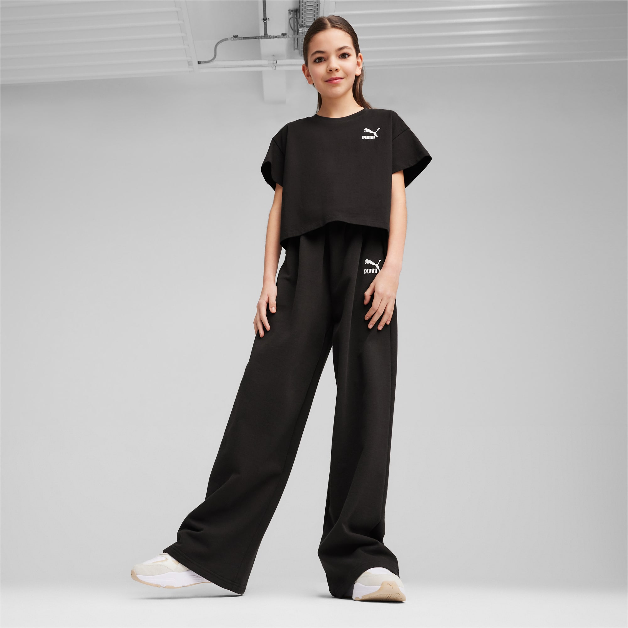 PUMA Better Classics Girl's T-Shirt, Black, Size 128, Clothing