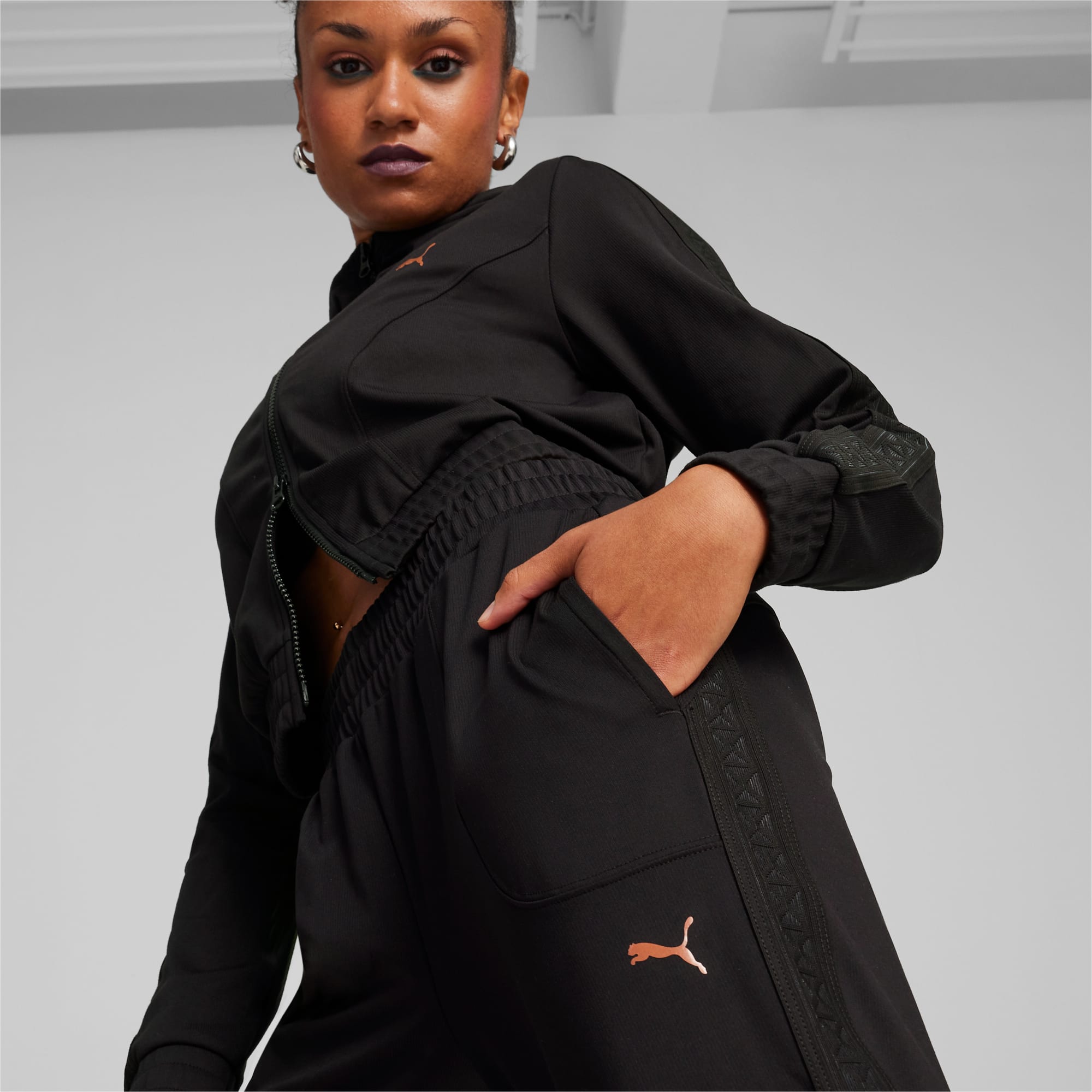 PUMA X Pamela Reif Women's Tapered Sweatpants, Black, Size XXS, Clothing