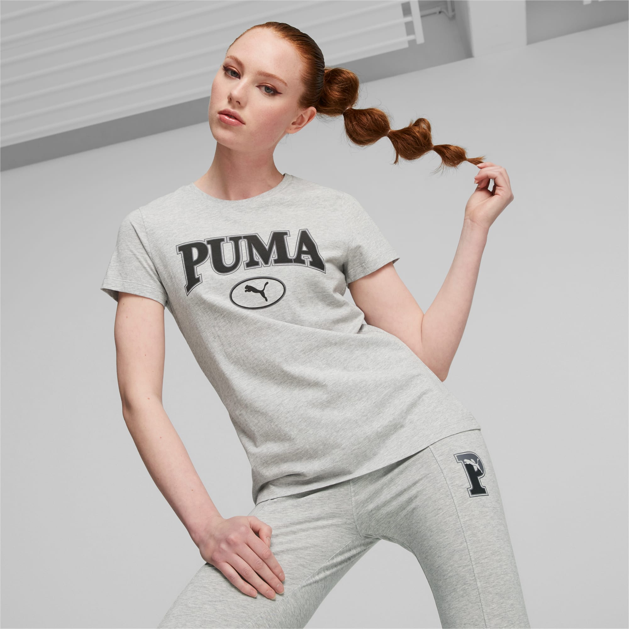 PUMA SQUAD Graphic T-shirt Voor Dames, Grijs
