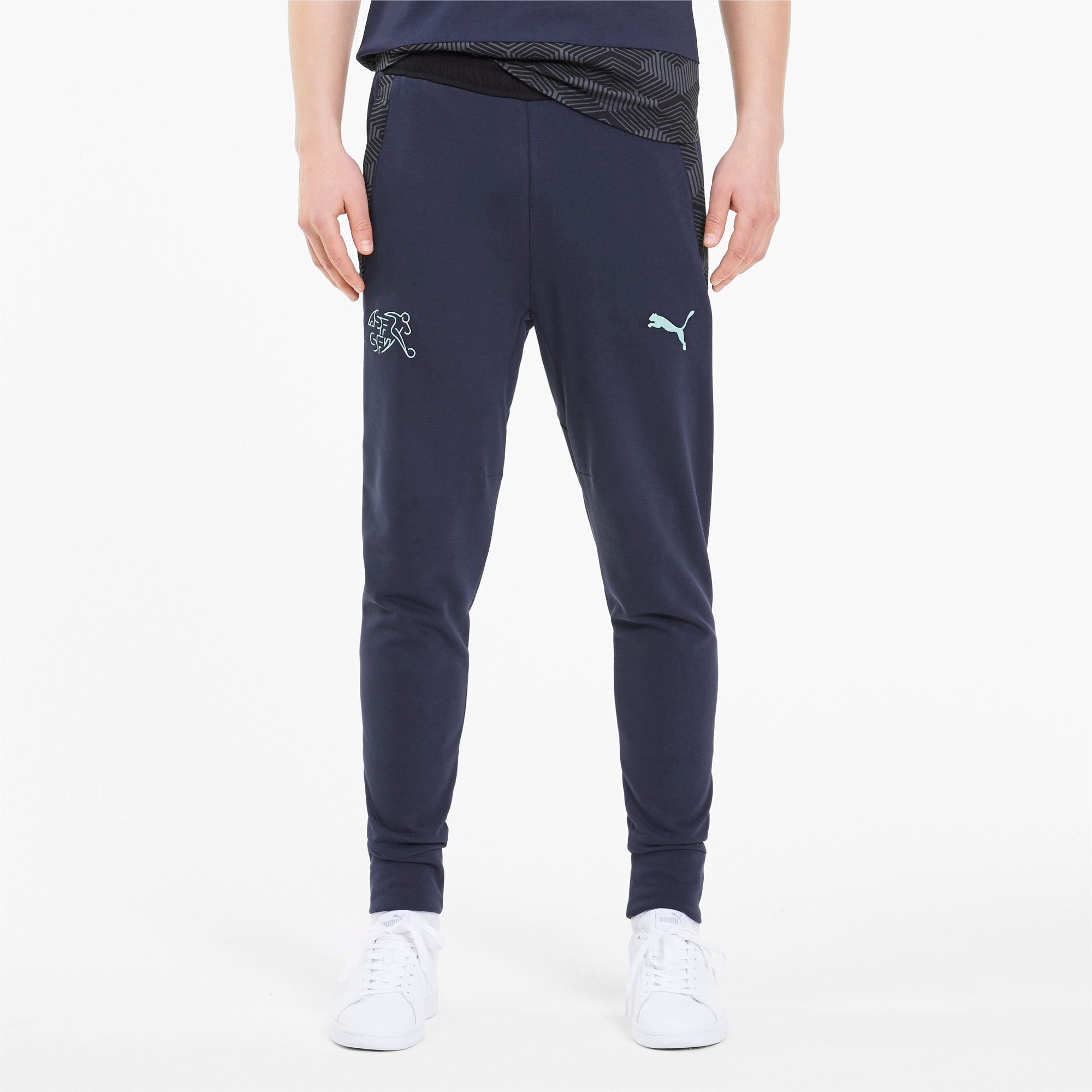 PUMA Pantalon en sweat Suisse Casuals, Vert/Bleu, Taille L, Vêtements