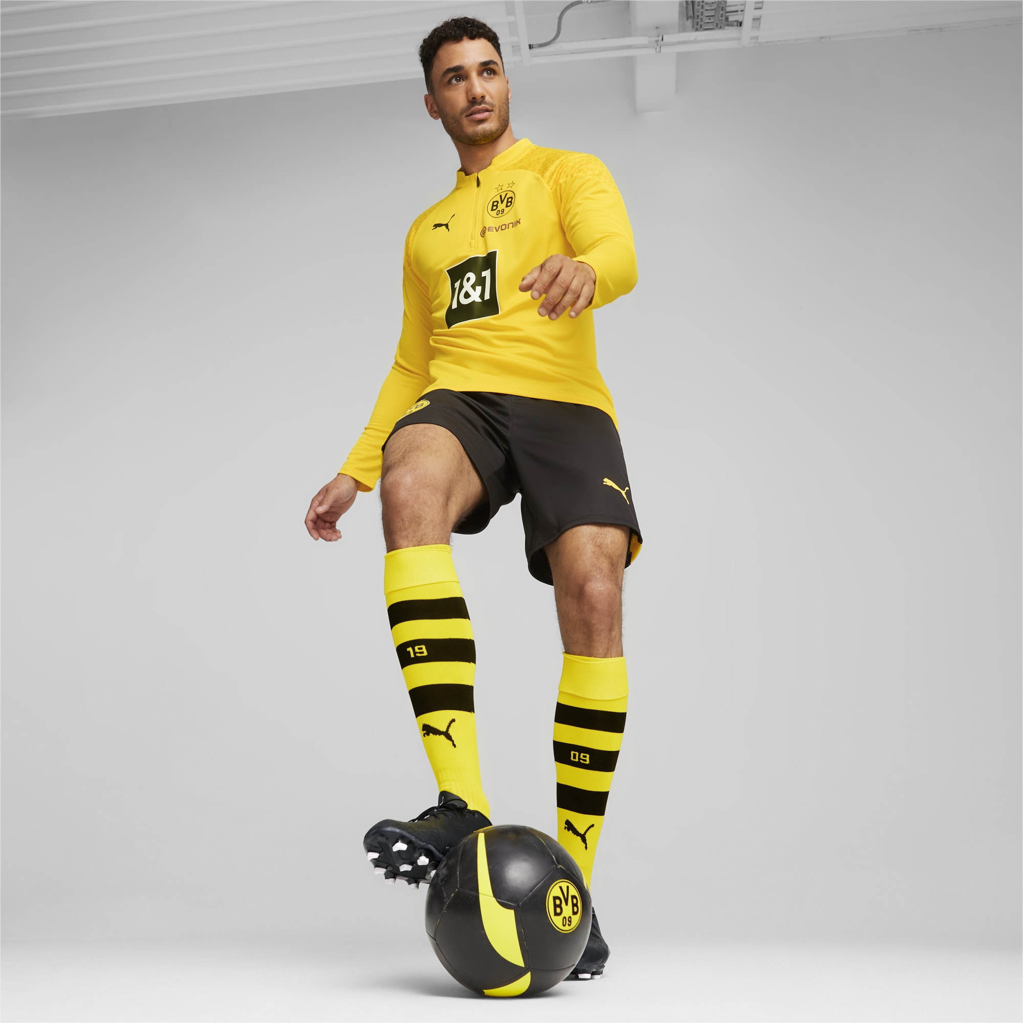 PUMA Prenda Borussia Dortmund De Training De Fútbol Con Cremallera De Un Cuarto