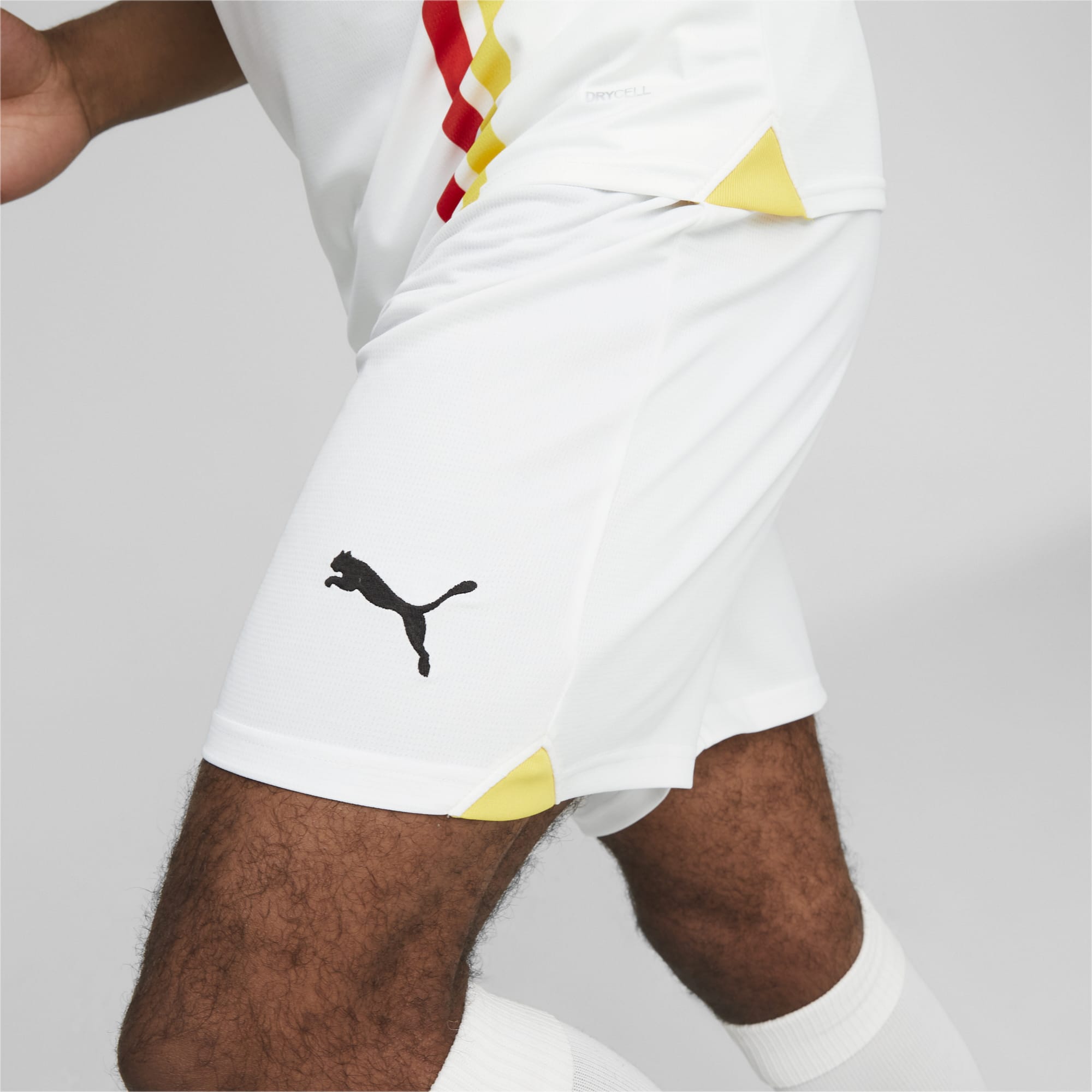 Men's PUMA Rc Lens Football 23/24 Third Shorts, White/Pelé Yellow, Size L, Clothing