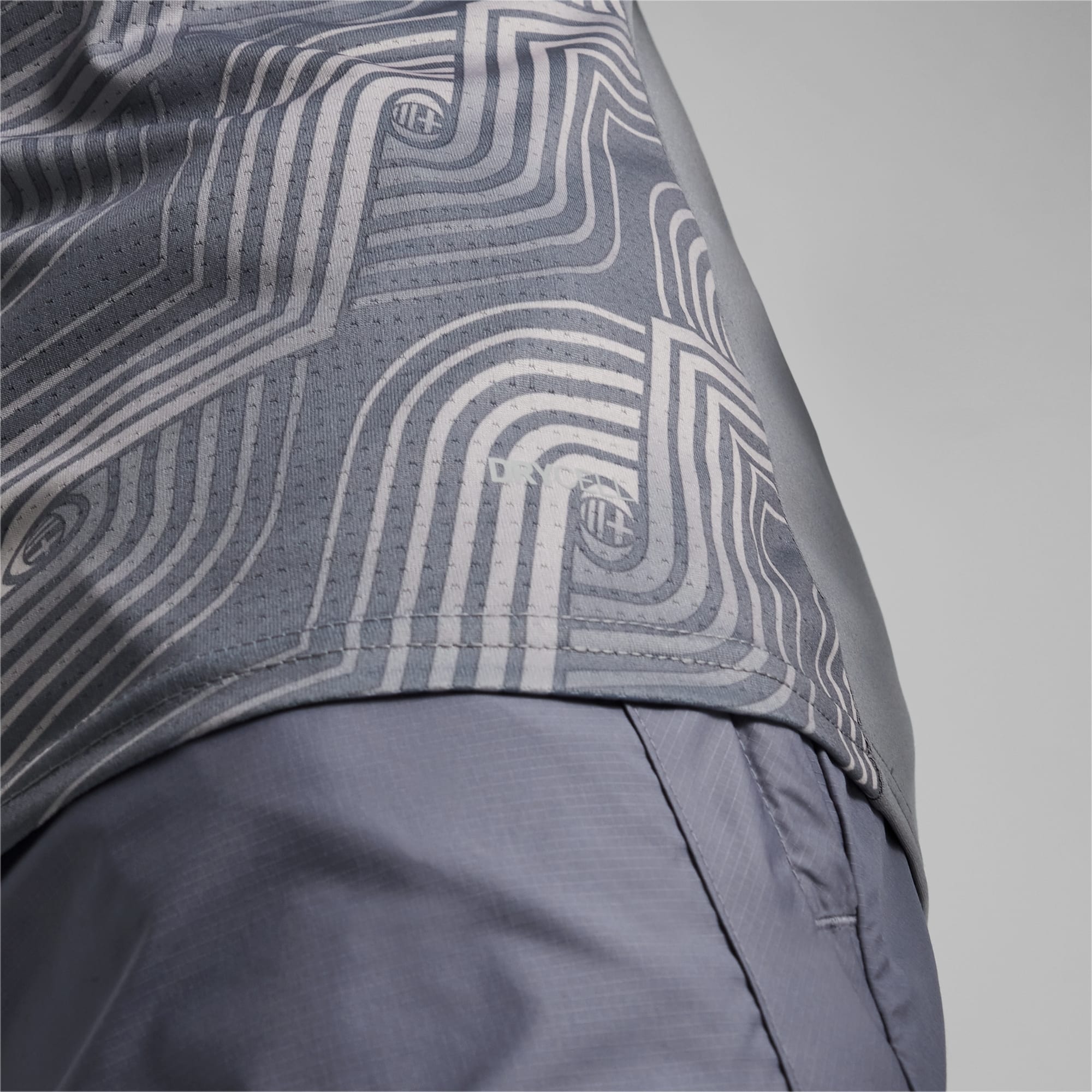 Men's PUMA AC Milan Pre-Match Football Jersey, Grey Tile/Ravish, Size M, Clothing