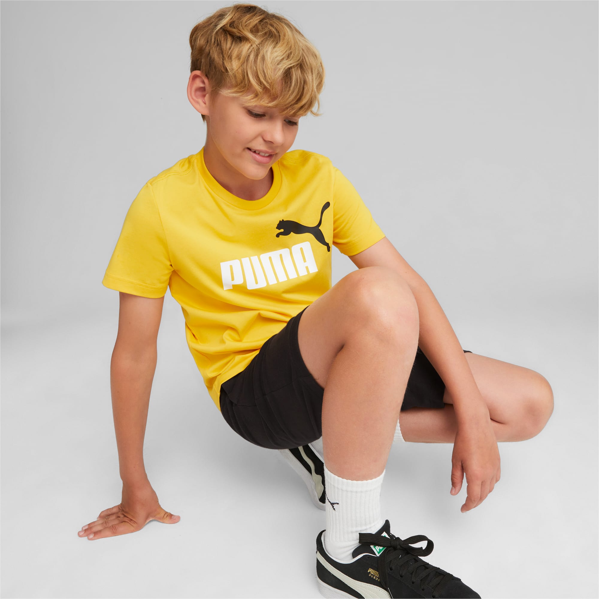 PUMA Conjunto Juvenil De Camiseta Y Shorts, Amarillo