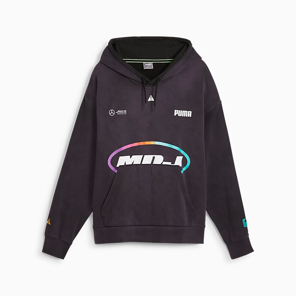 Mercedes AMG Petronas Motorsport x MDJ Grafik Kapu onlu Sweatshirt Siyah Puma Sku 627837 01 PUMA Turkiye Resmi Al veri Sitesi