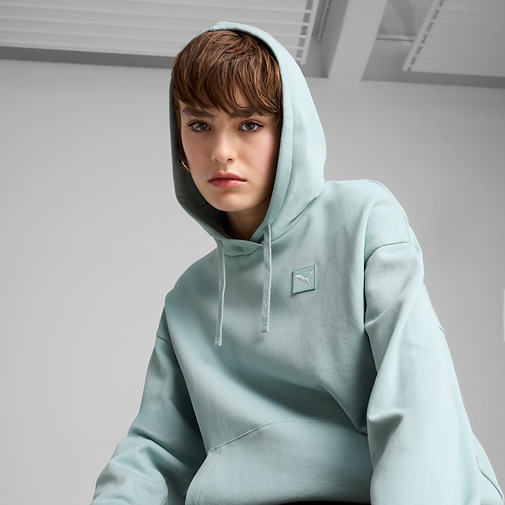 essentials-elevated-comfort-kadin-kapusonlu-sweatshirt