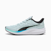 Chaussures de course PUMA bleu clair avec détail noir et bleu pour adultes.