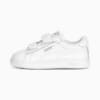 Witte PUMA-sneaker (kind) met twee klittenbandsluitingen.