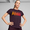 เสื้อยืดผู้หญิงลายกราฟิก PUMA RUN Fav, Midnight Plum, small-THA