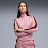 Poised Pink