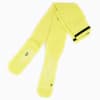 Chaussettes de football jaunes PUMA pour adultes avec rayures noires en haut et numéro trois sur le pied.