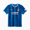 Blauw PUMA shirt voor volwassenen met verticale zwarte strepen en sponsorlogo's.
