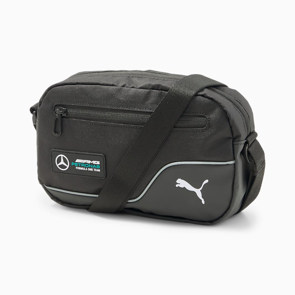 Amazon.com: Mercedes-AMG Petronas Formula 1 Team F1 PUMA Portable Shoulder  Bag (Black) : Sports & Outdoors