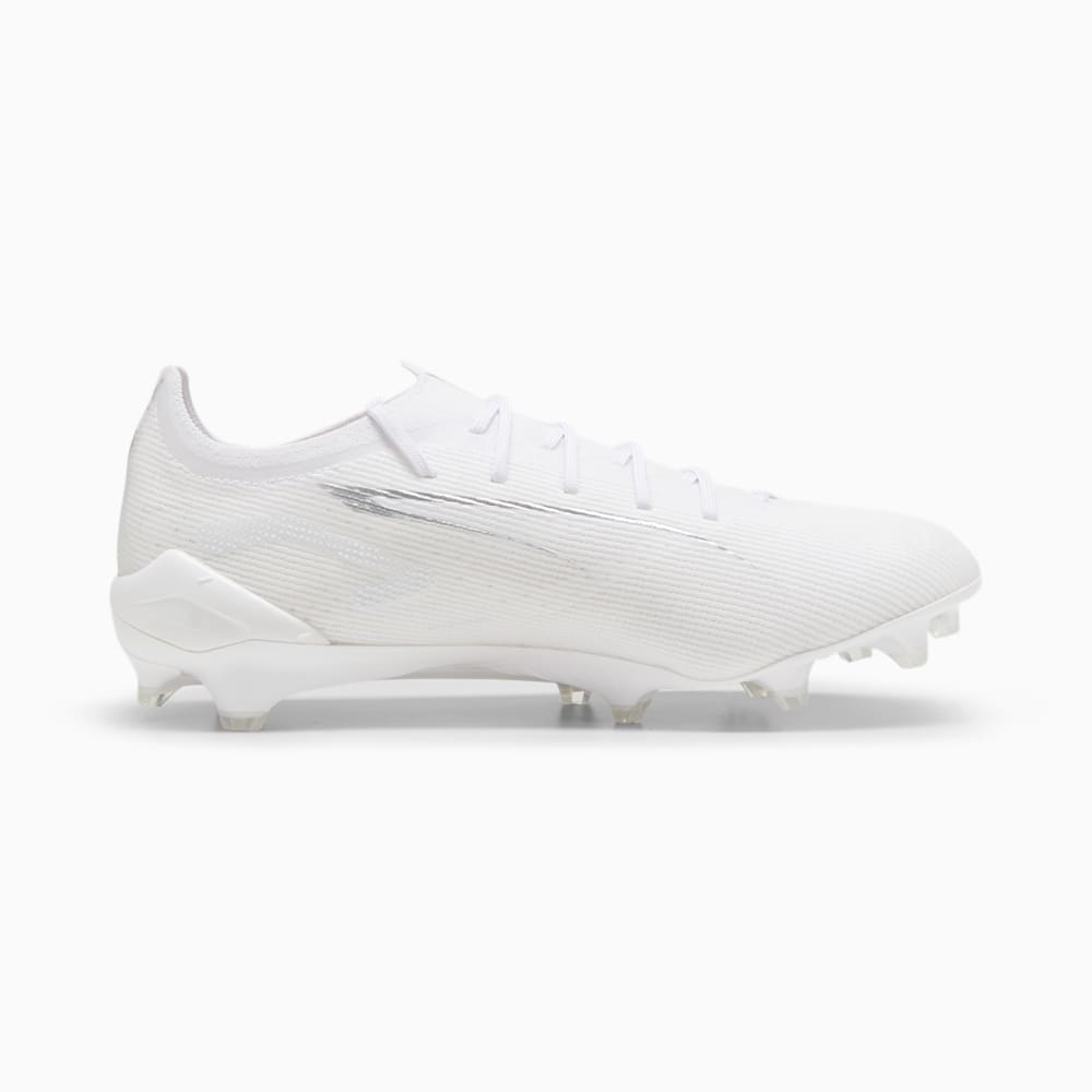 Puma soccer cleats white shop