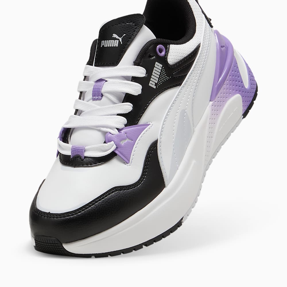 R78 Disrupt Women s Sneakers