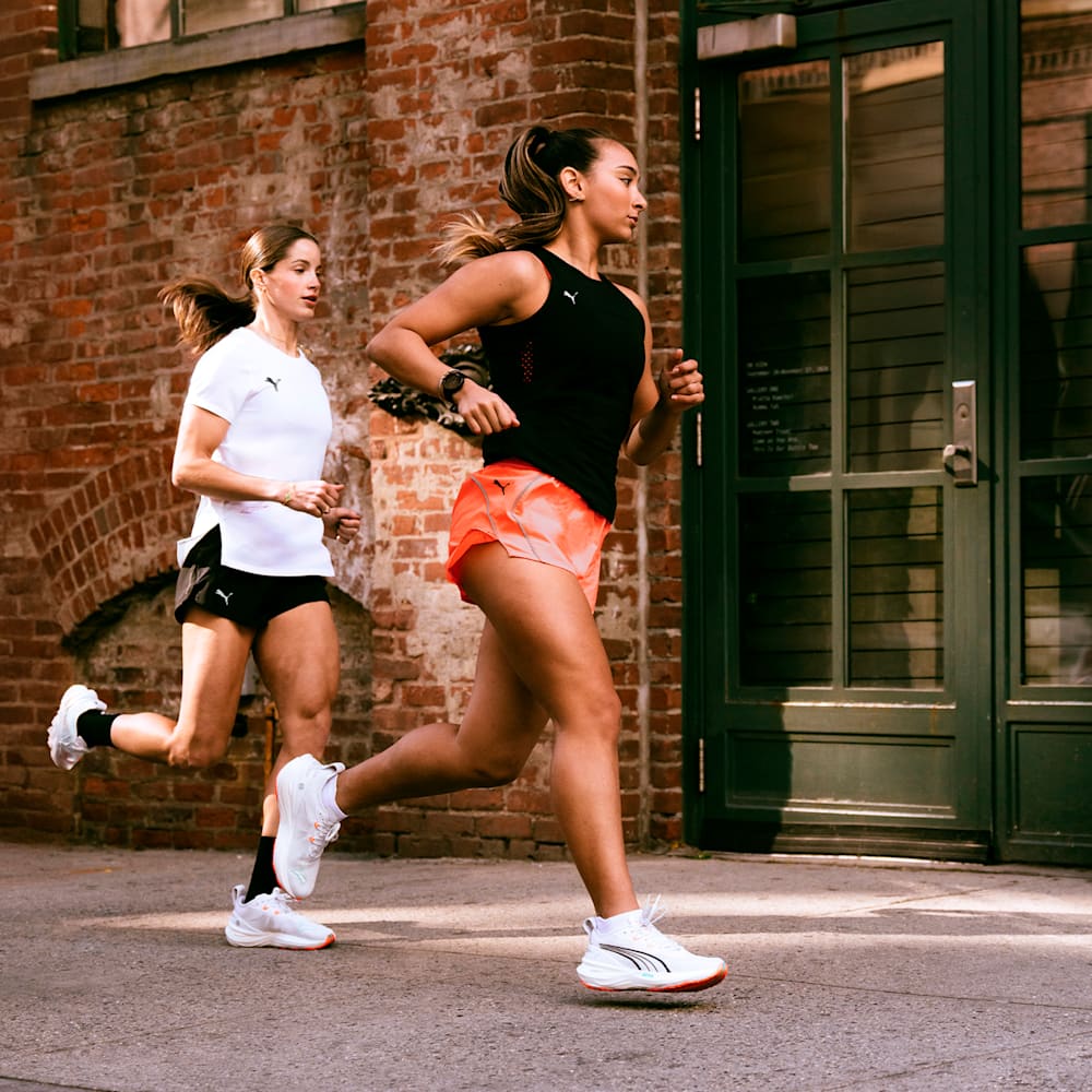 RUN CLOUDSPUN Women's Running Tank Top, PUMA Black, large-NZL