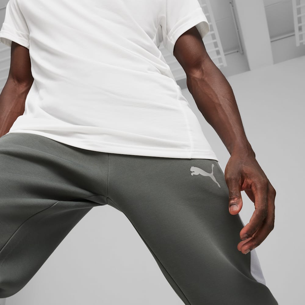 EVOSTRIPE Men s Sweatpants