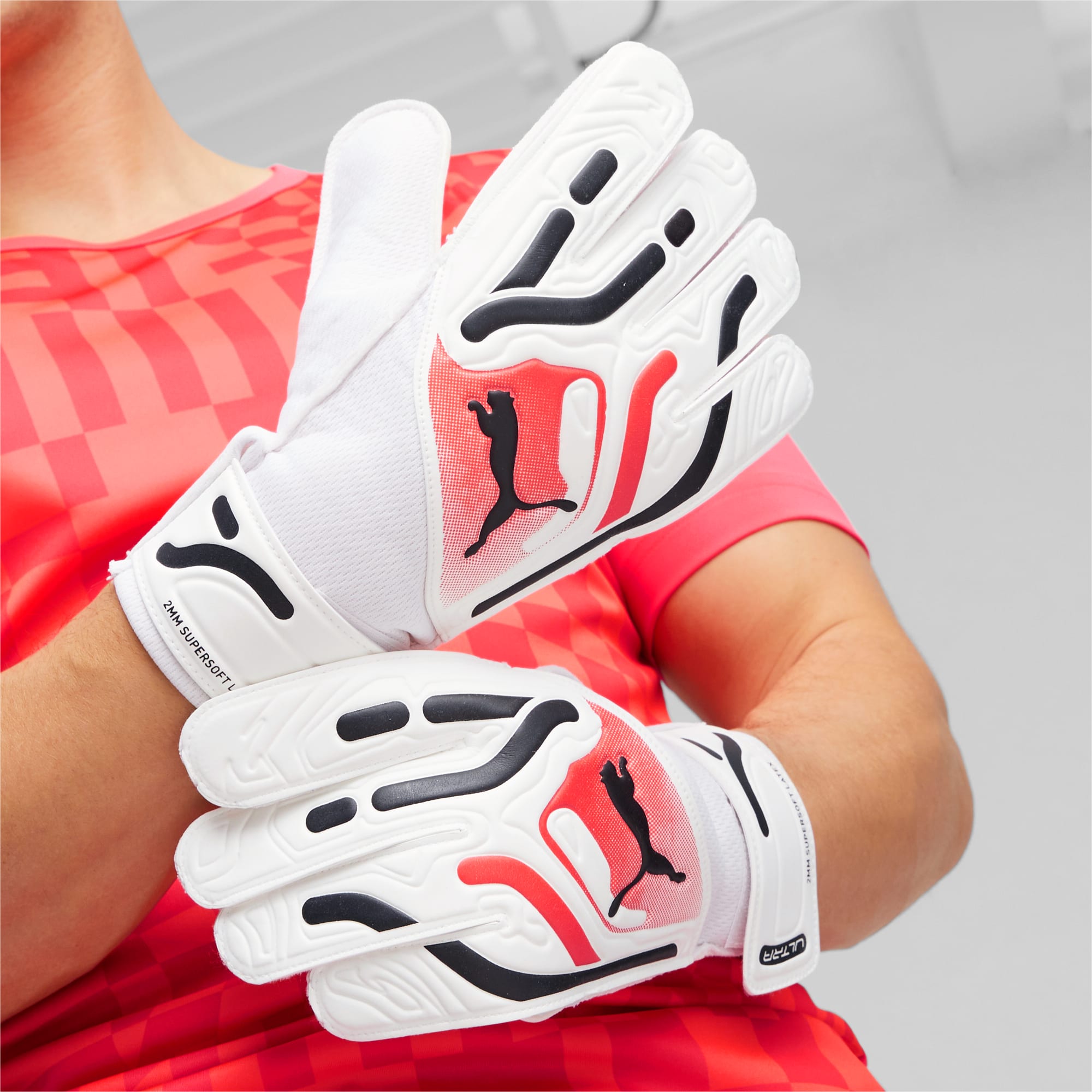 Puma youth goalie gloves hotsell