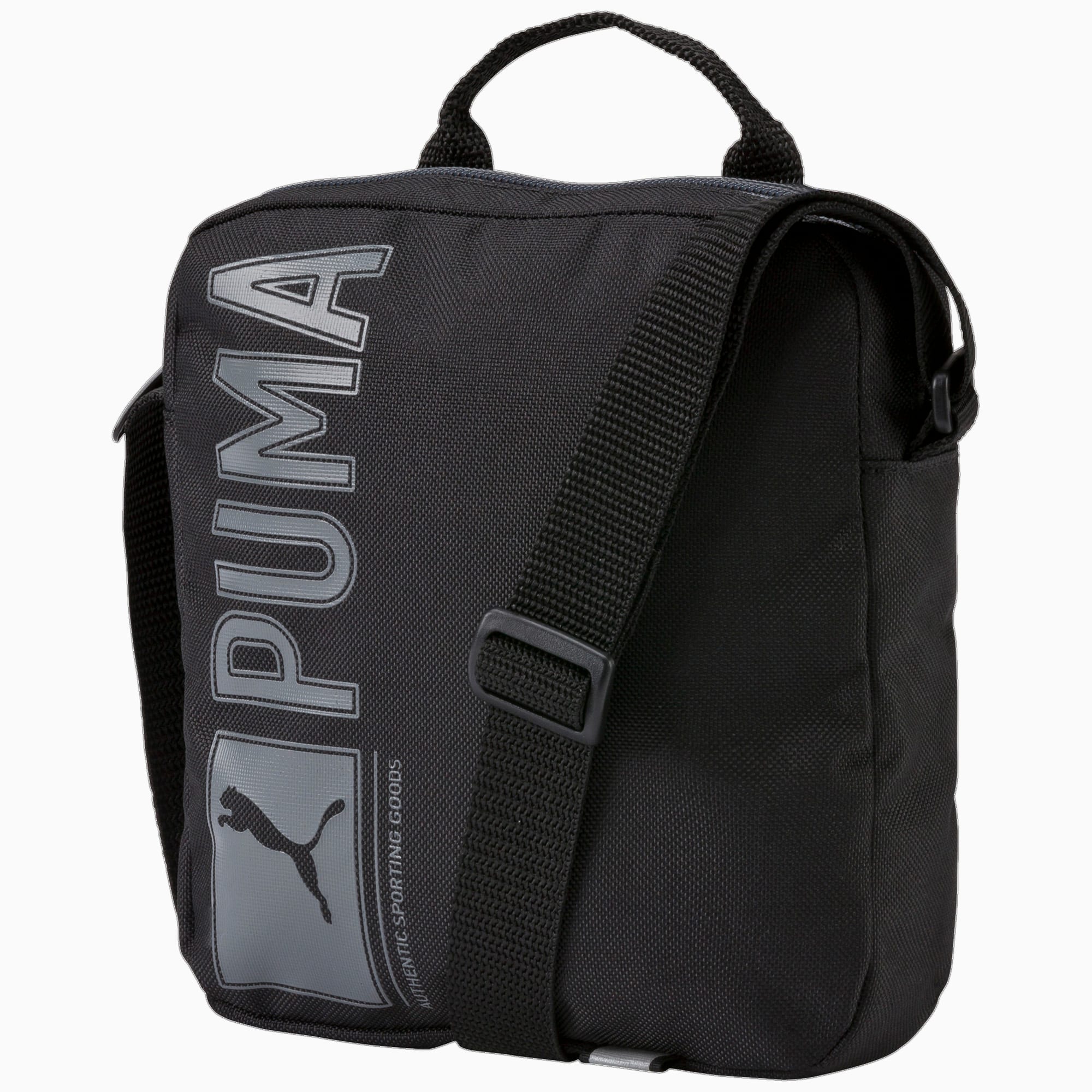 Aanmoediging Australië logo Pioneer Shoulder Bag | black | PUMA Shop All Puma | PUMA