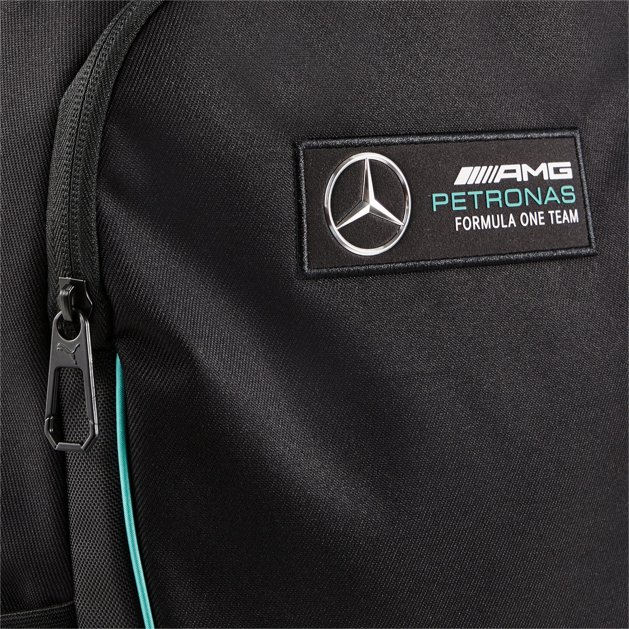 Mochila puma mercedes cheap benz