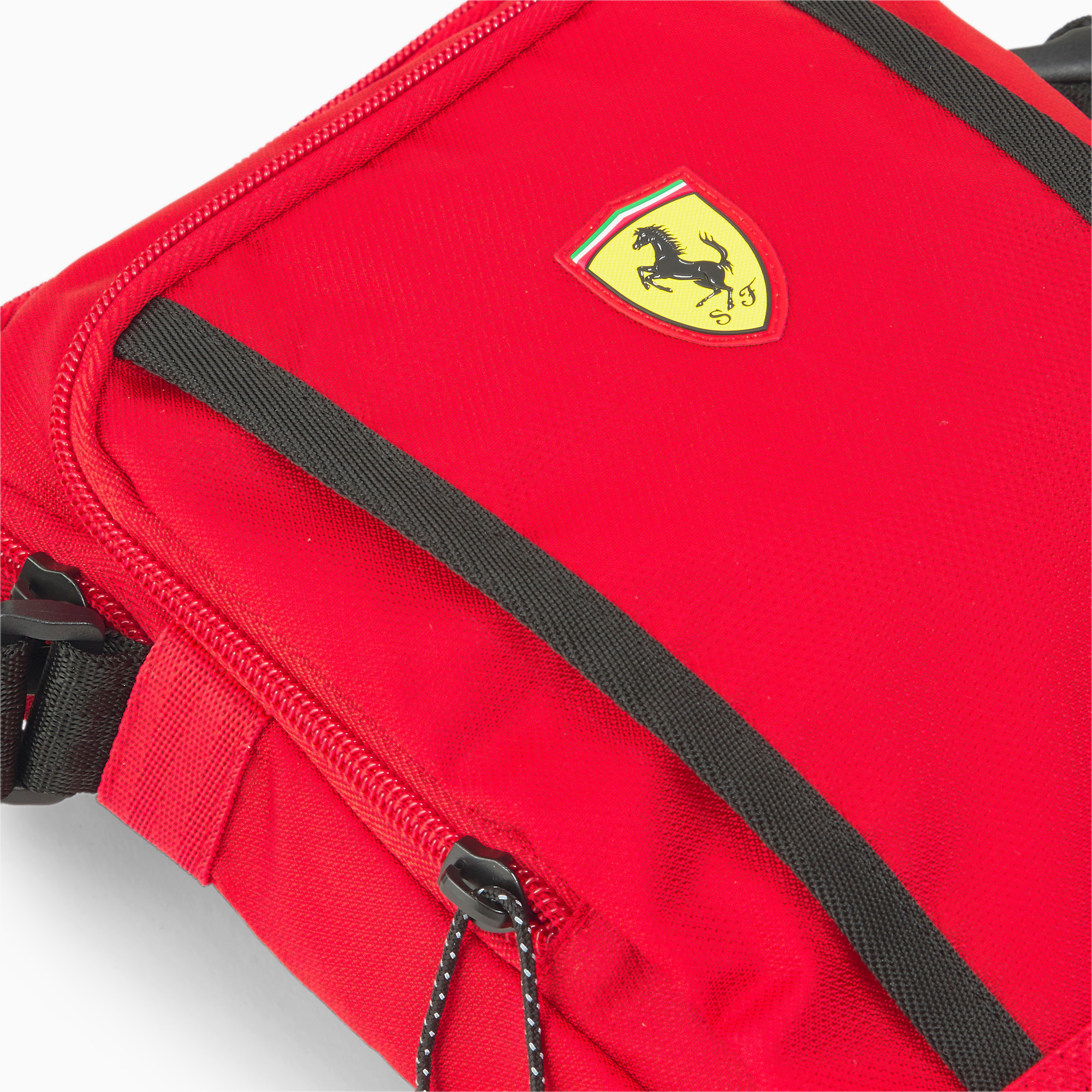 Bolso best sale puma ferrari