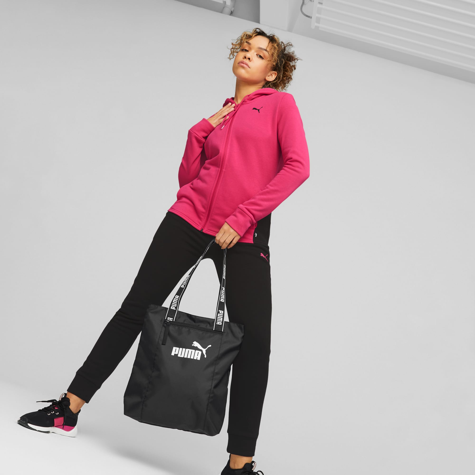 Core Base Shopper Bag