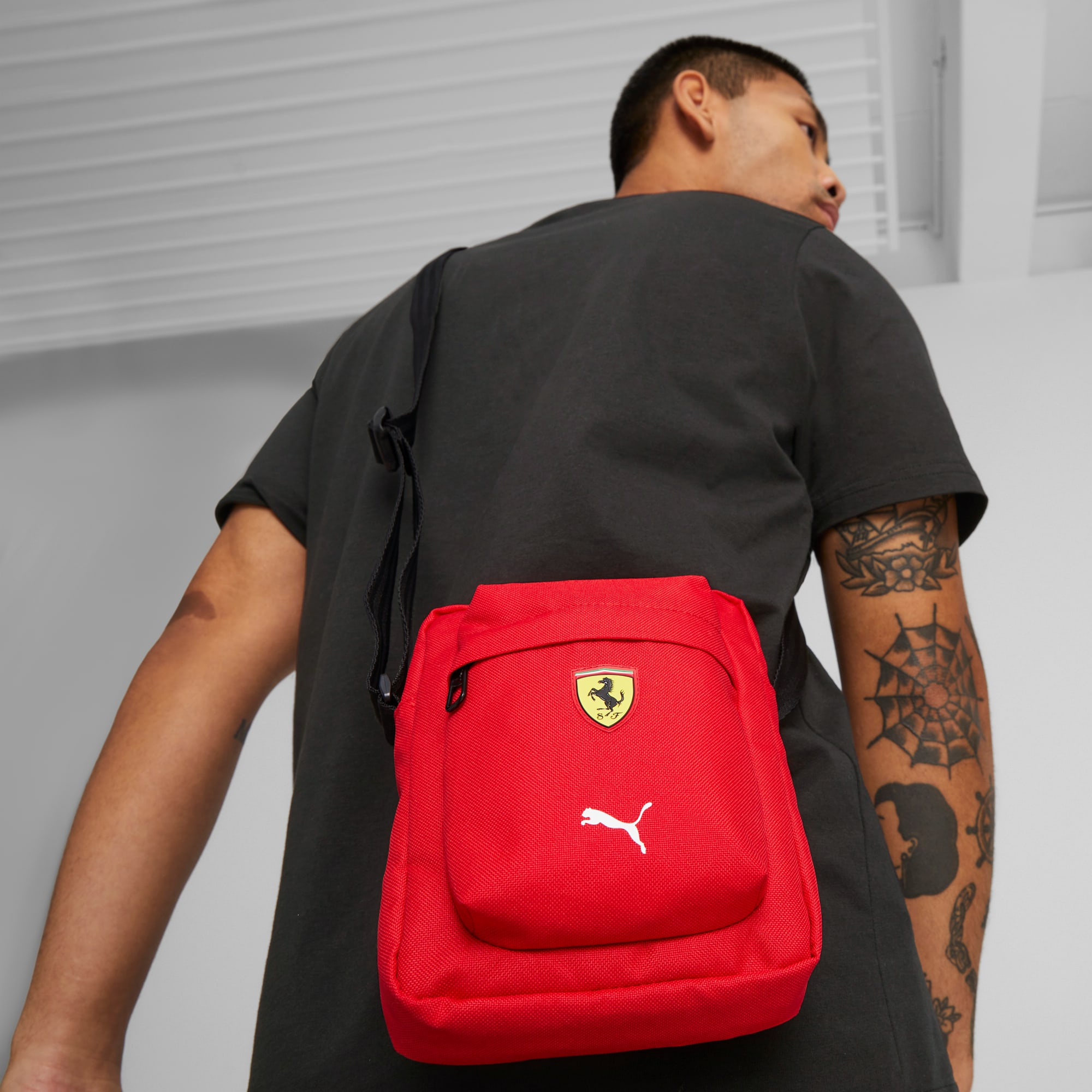 Bolso compacto Scuderia Ferrari SPTWR Race PUMA