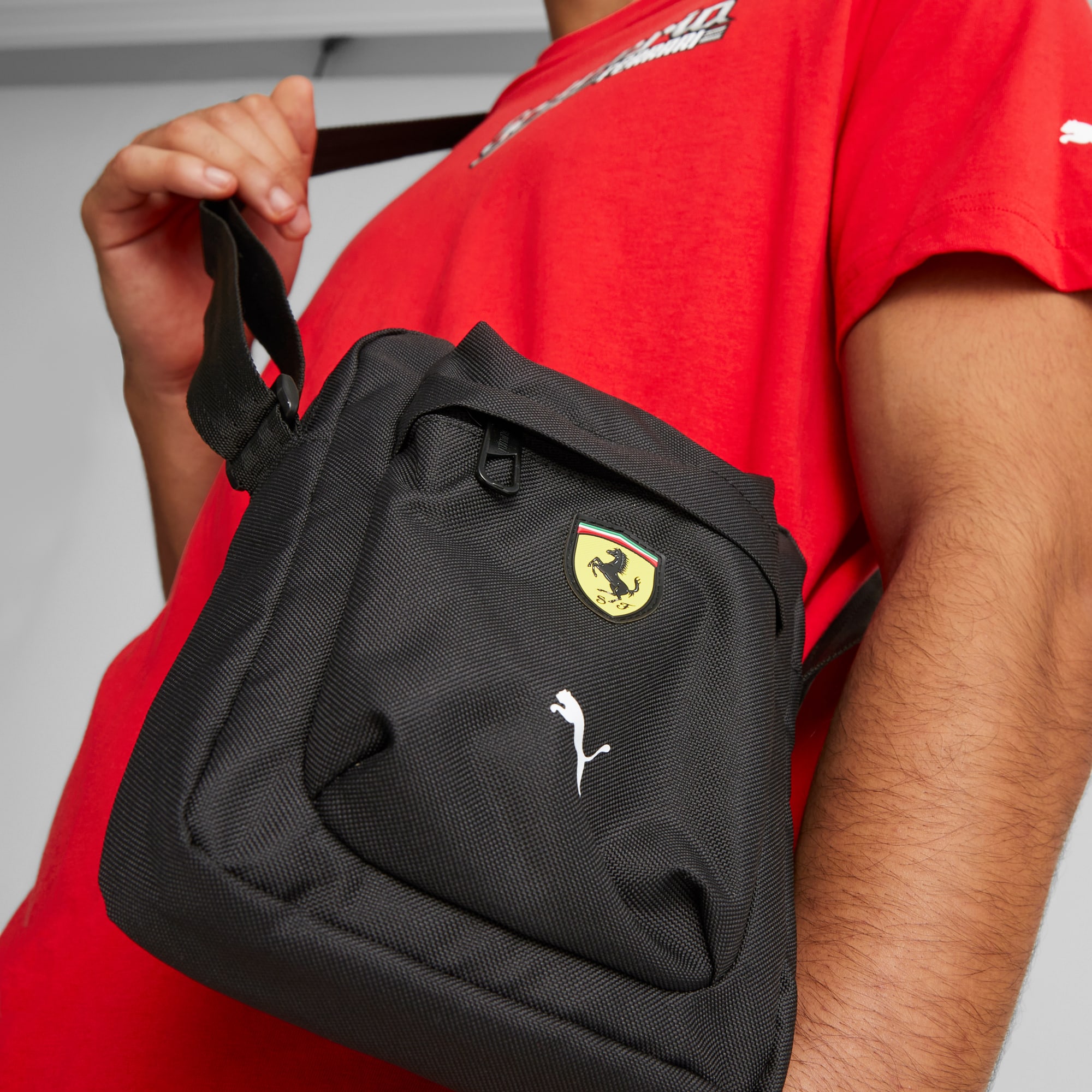 Sacoche ferrari puma store