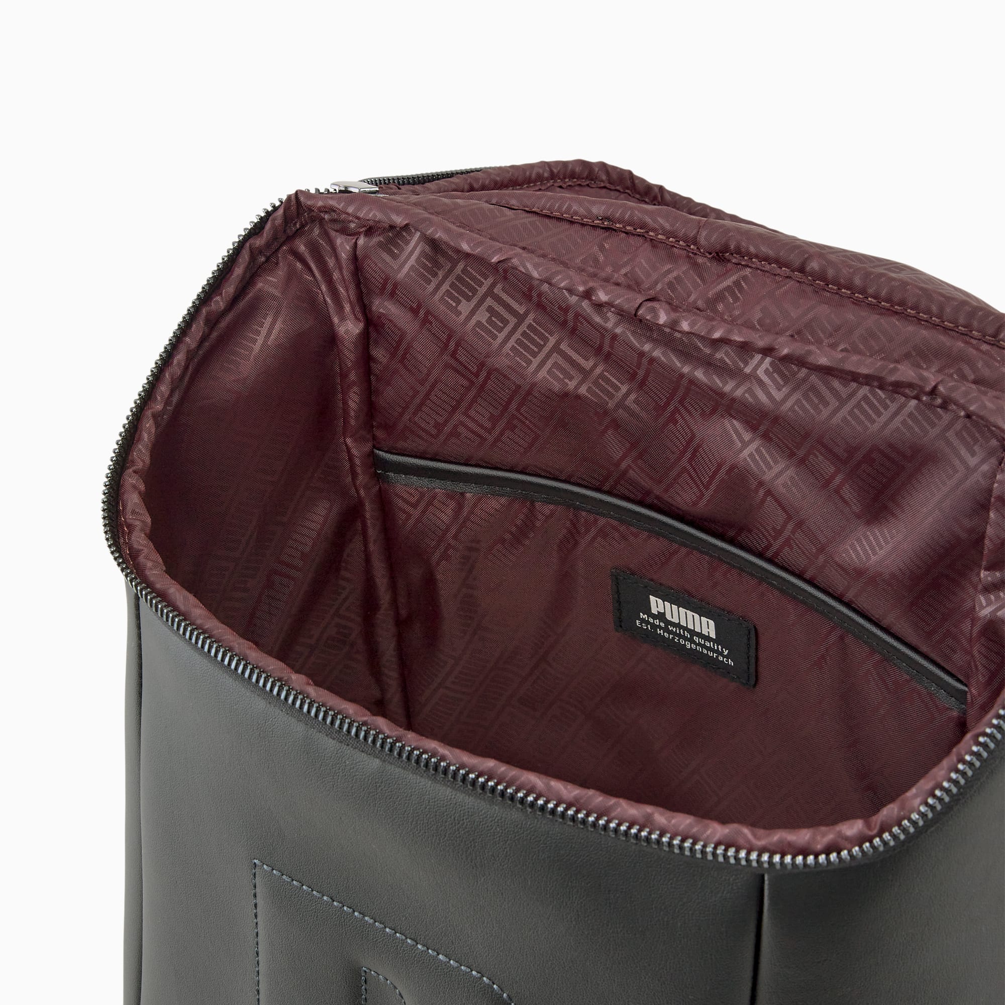 Women Zipped Backpack In Burgundy Leather